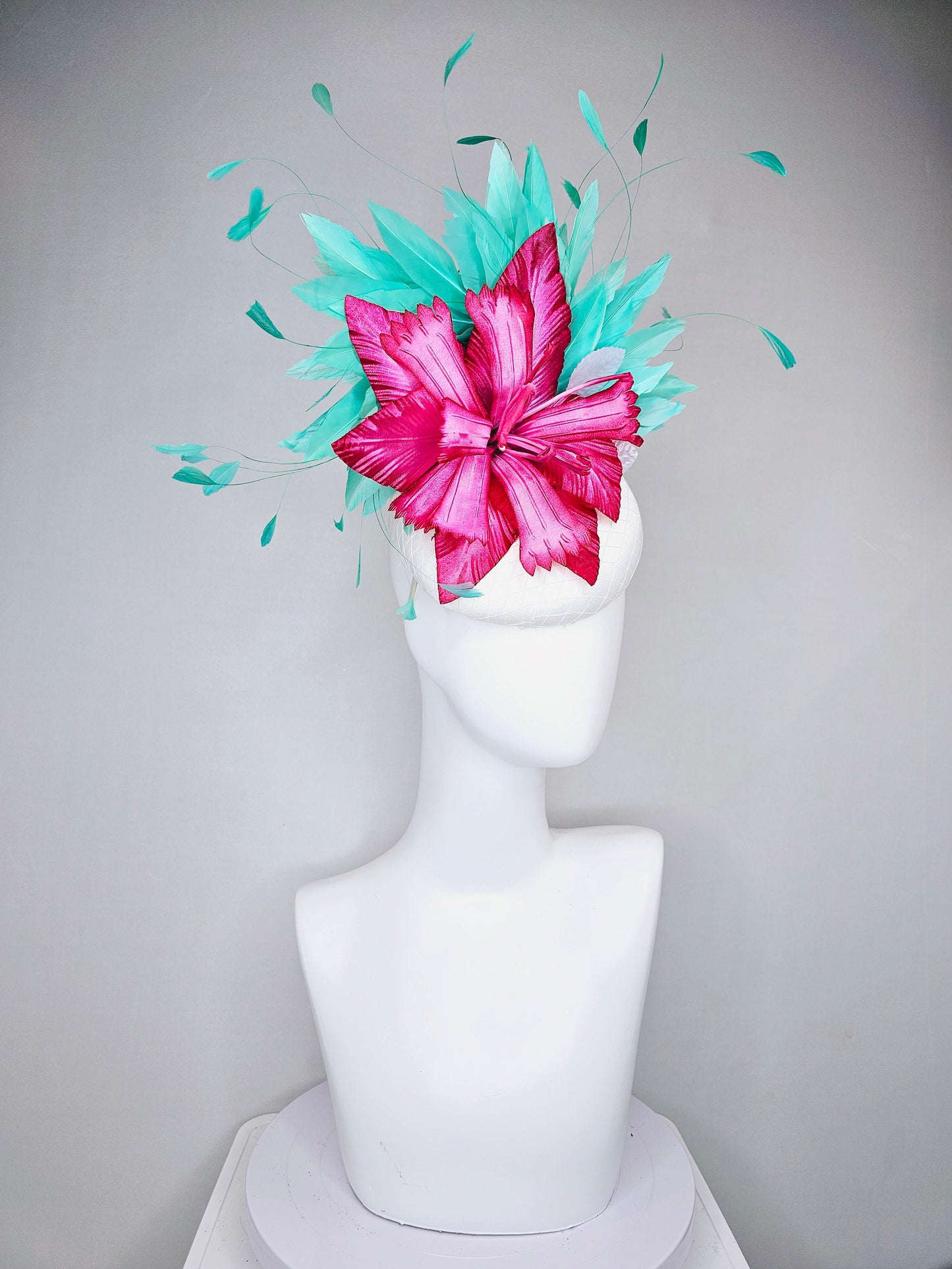 kentucky derby hat fascinator white satin bright pink fuchsia satin flower with green feathers