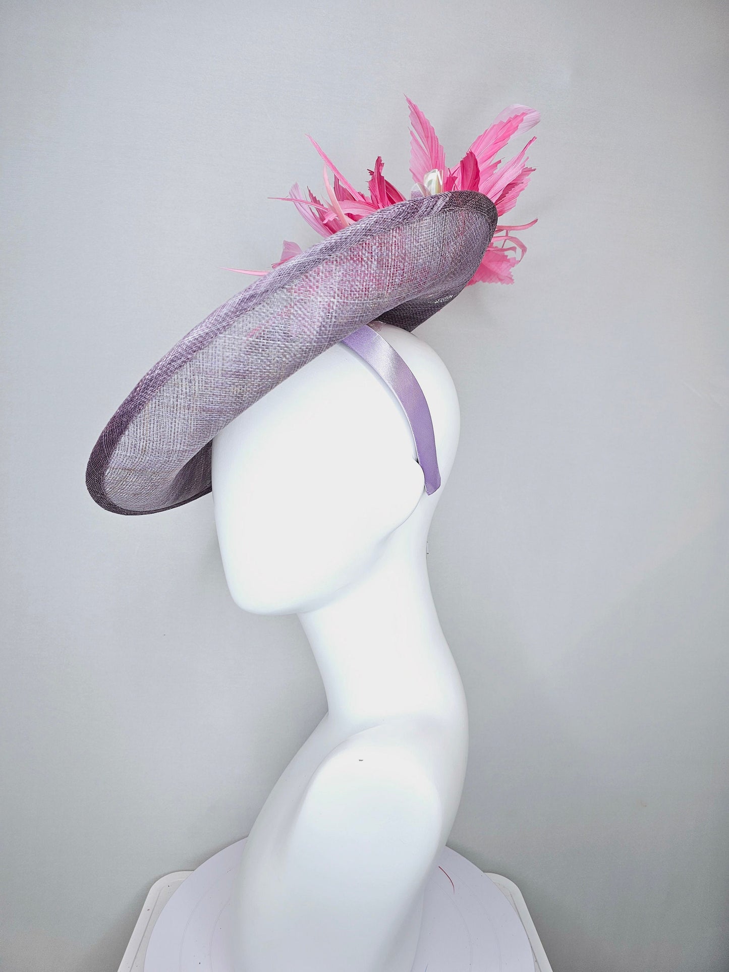 kentucky derby hat fascinator light purple lavender sinamay saucer with iridescent sequin crystal jewel beaded flowers,and pink feathers