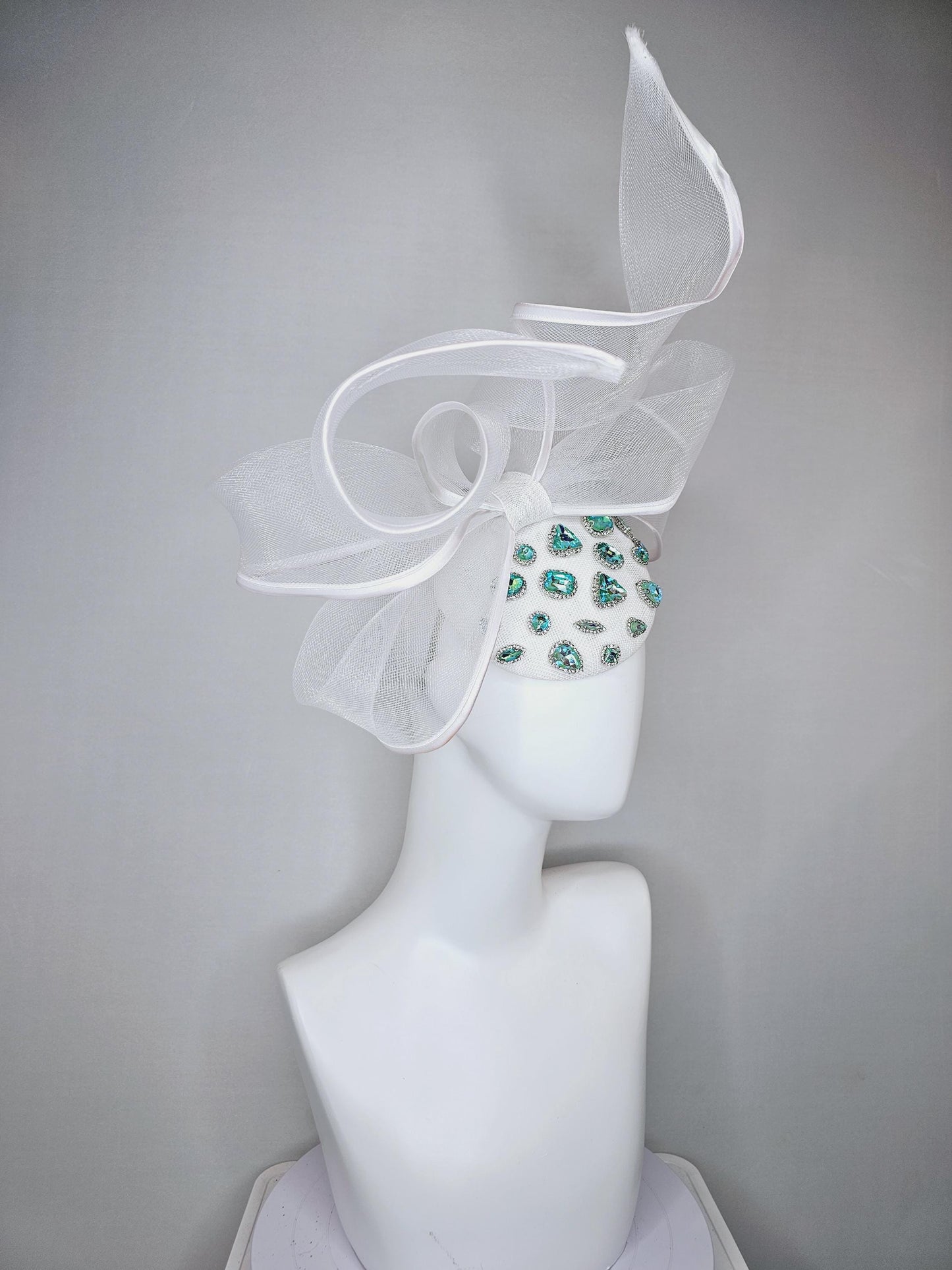 kentucky derby hat fascinator ivory white fabric base w/ mesh and wired ribbon large bendable bow decor,turquoise blue green crystal jewels