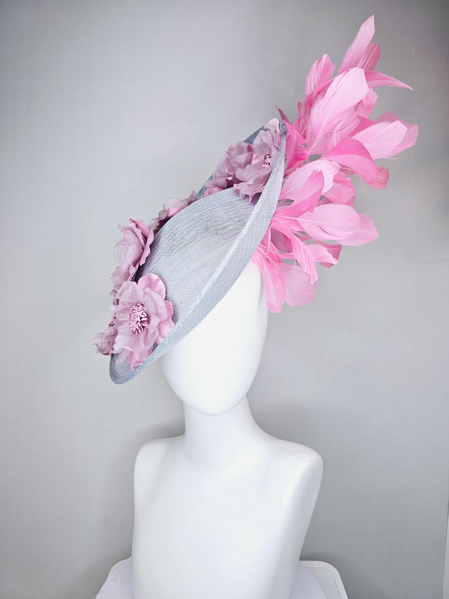 kentucky derby hat fascinator light gray sinamay saucer with light pink organza satin flowers and blush pink branching feathers