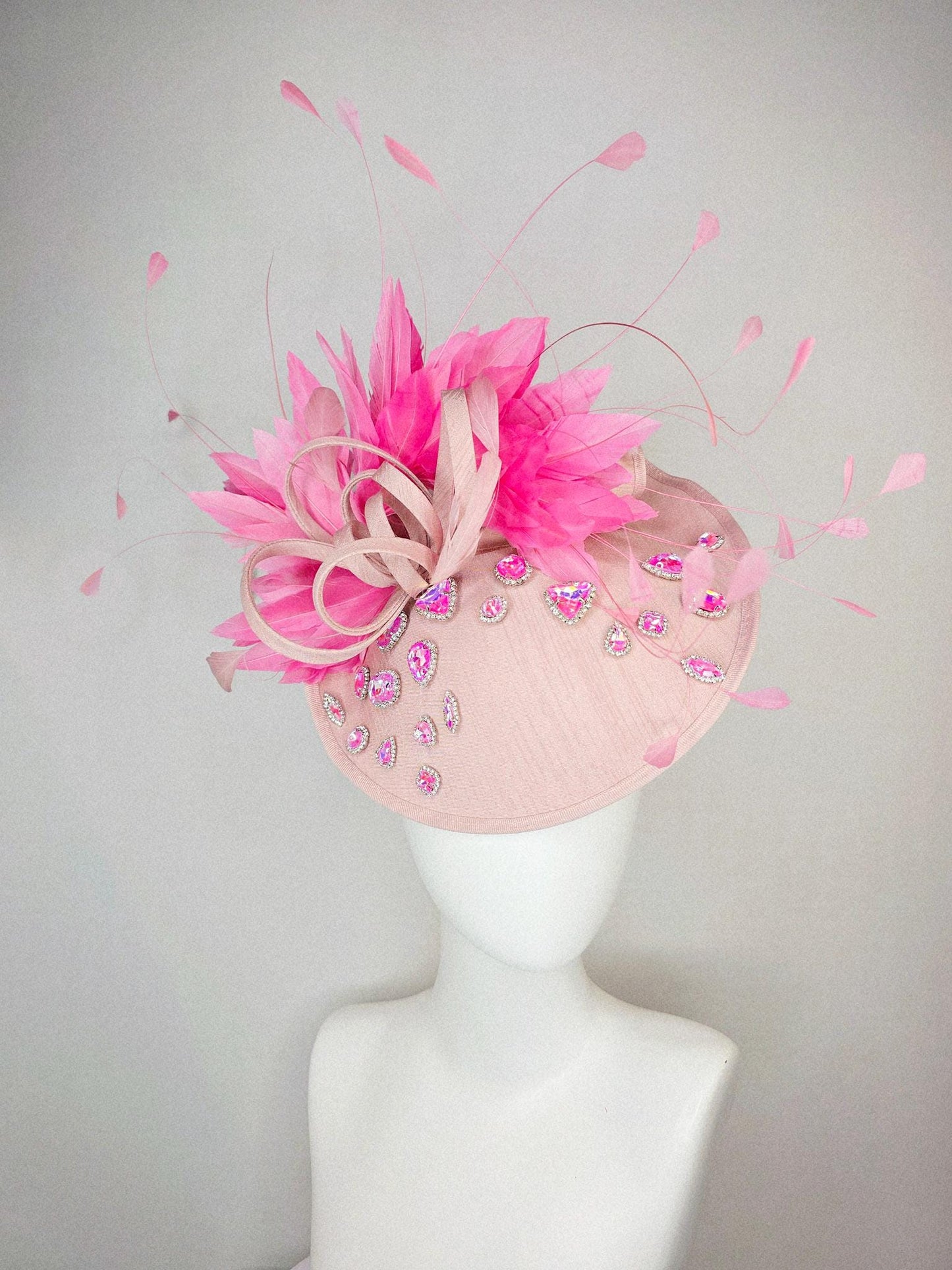 kentucky derby hat fascinator champagne pink shantung saucer iridescent pink crystal rhinestone jewels shantung bow and blush pink feathers