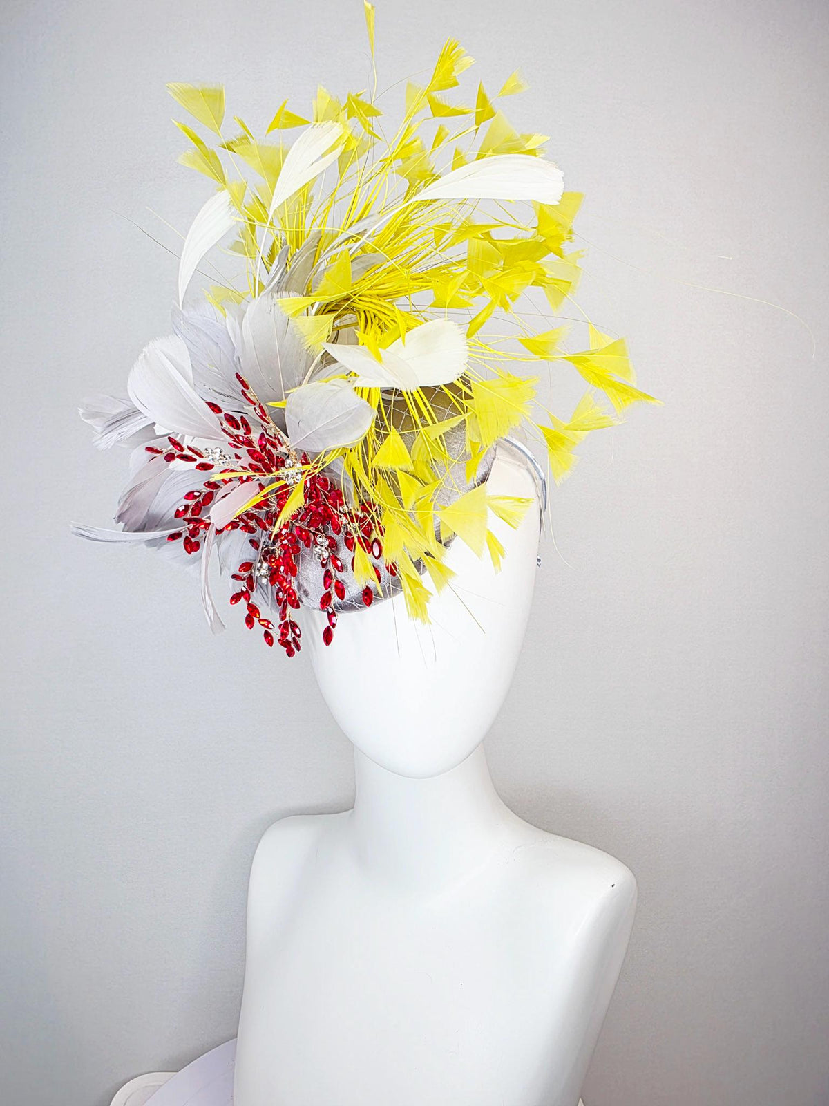 kentucky derby hat fascinator silver gray satin with netting fluffy light gray silver feathers leaf vine crystal red white yellow feathers