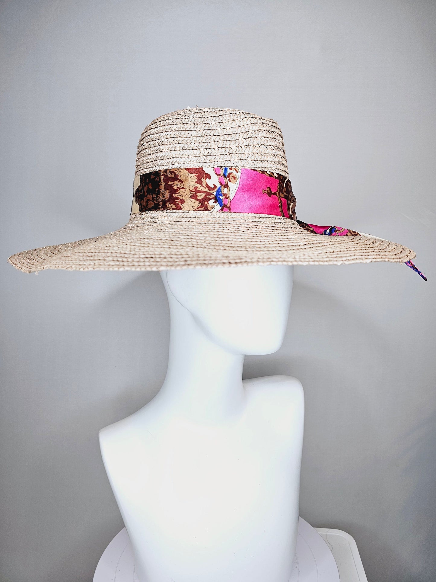 kentucky derby hat wide brim natural beige palm straw trimmed fedora rancher hat with silver horsebit navy pink equestrian scarf