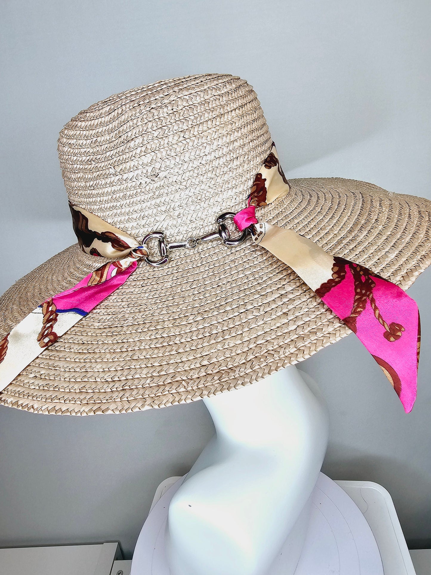 kentucky derby hat wide brim natural beige palm straw trimmed fedora rancher hat with silver horsebit navy pink equestrian scarf