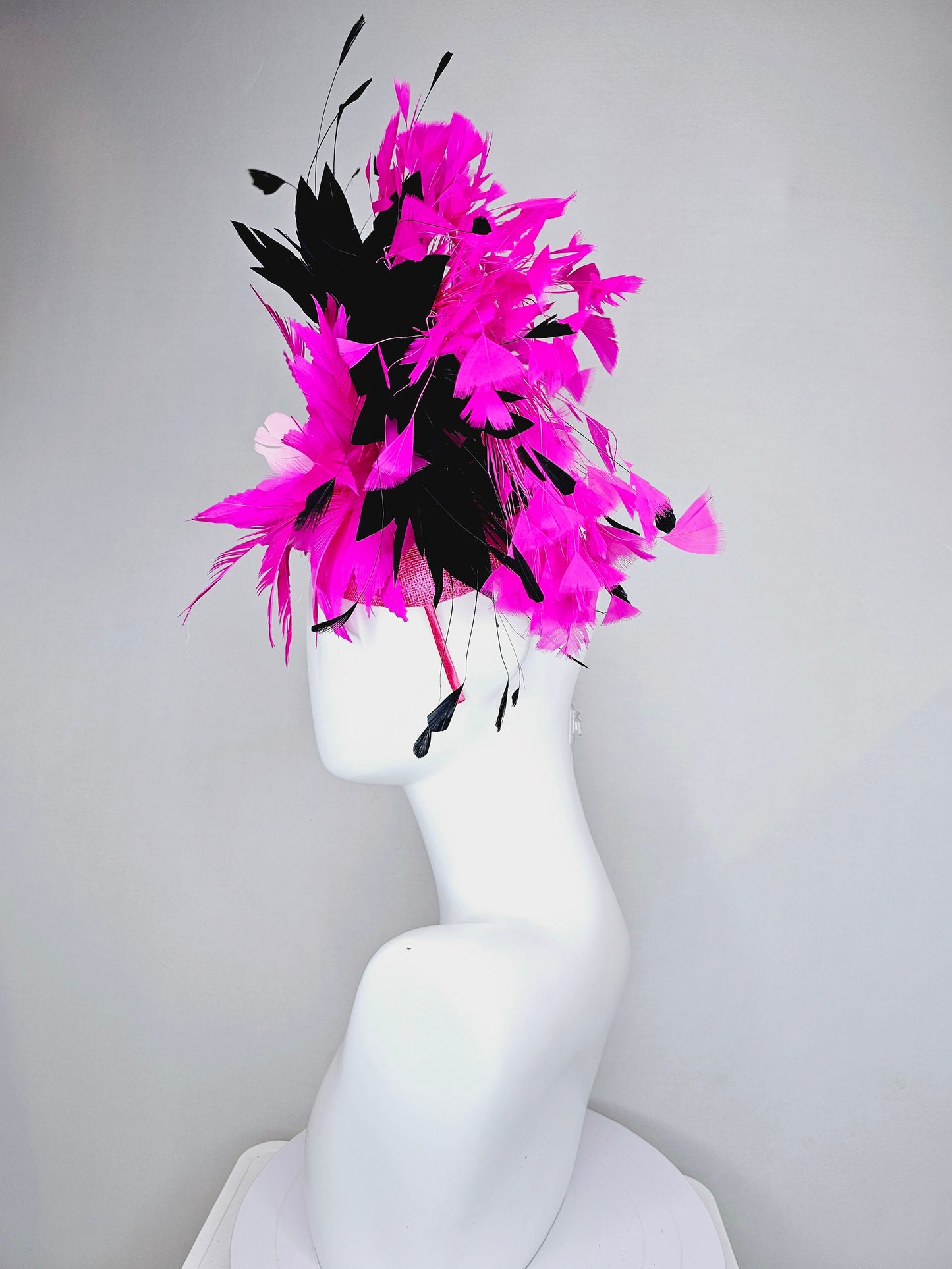 kentucky derby hat fascinator hot pink fuchsia magenta sinamay and feather floweer with black and bright pink feathers