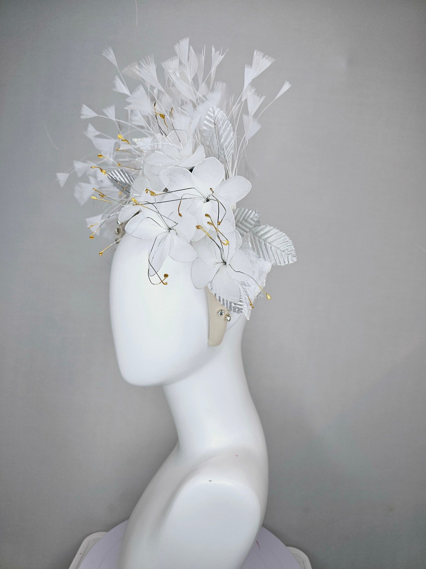 kentucky derby hat fascinator ivory cream crystal rhinestone beaded headband with white wire mesh flowers,white leaves and white feathers