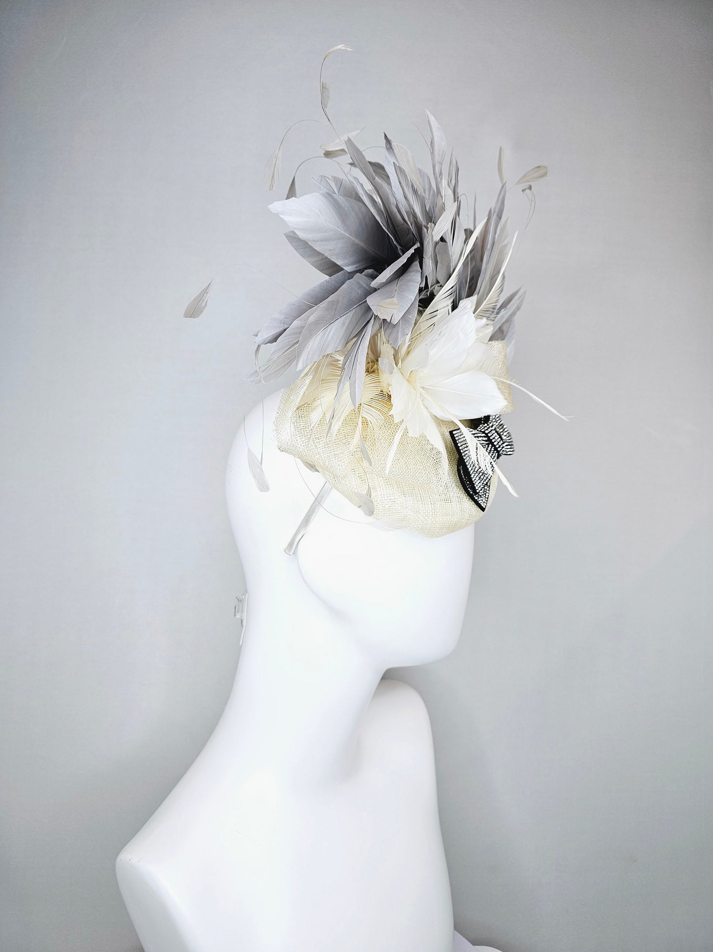 kentucky derby hat fascinator cream white ivory sinamay and feather flower with clear and black crystal bow decor with silver gray feathers