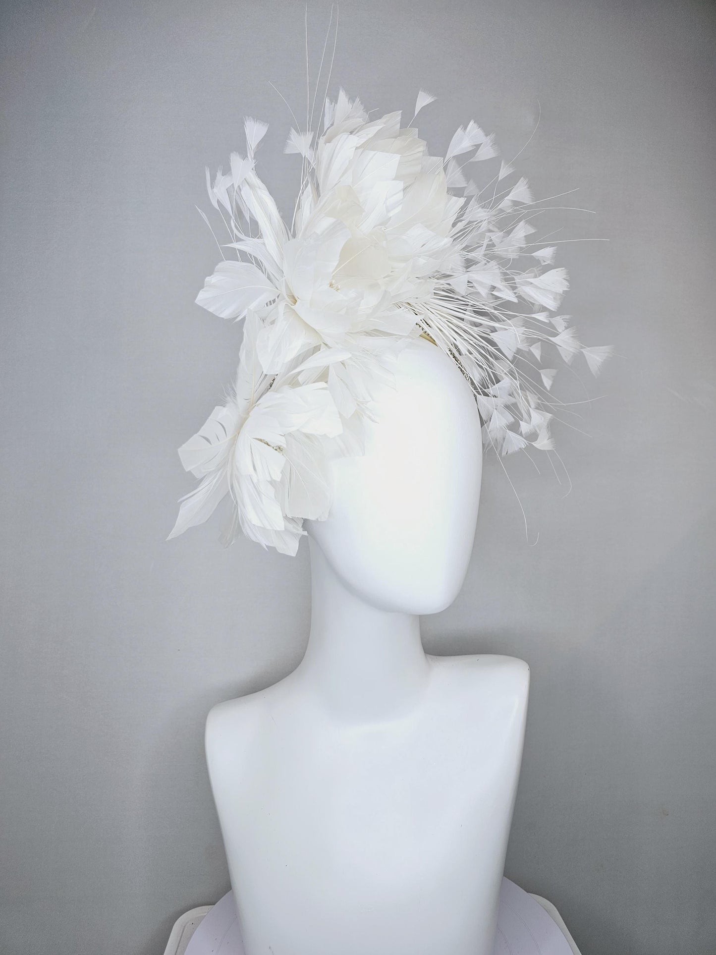 kentucky derby hat fascinator crystal rhinestone headband,with white feather flowers with pearl core,and white branching feathers