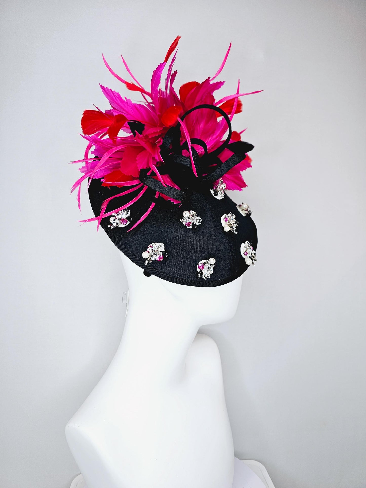 kentucky derby hat fascinator black satin saucer with pearl silver pink crystal rhinestone beaded, hot pink fuchsia red branching feathers