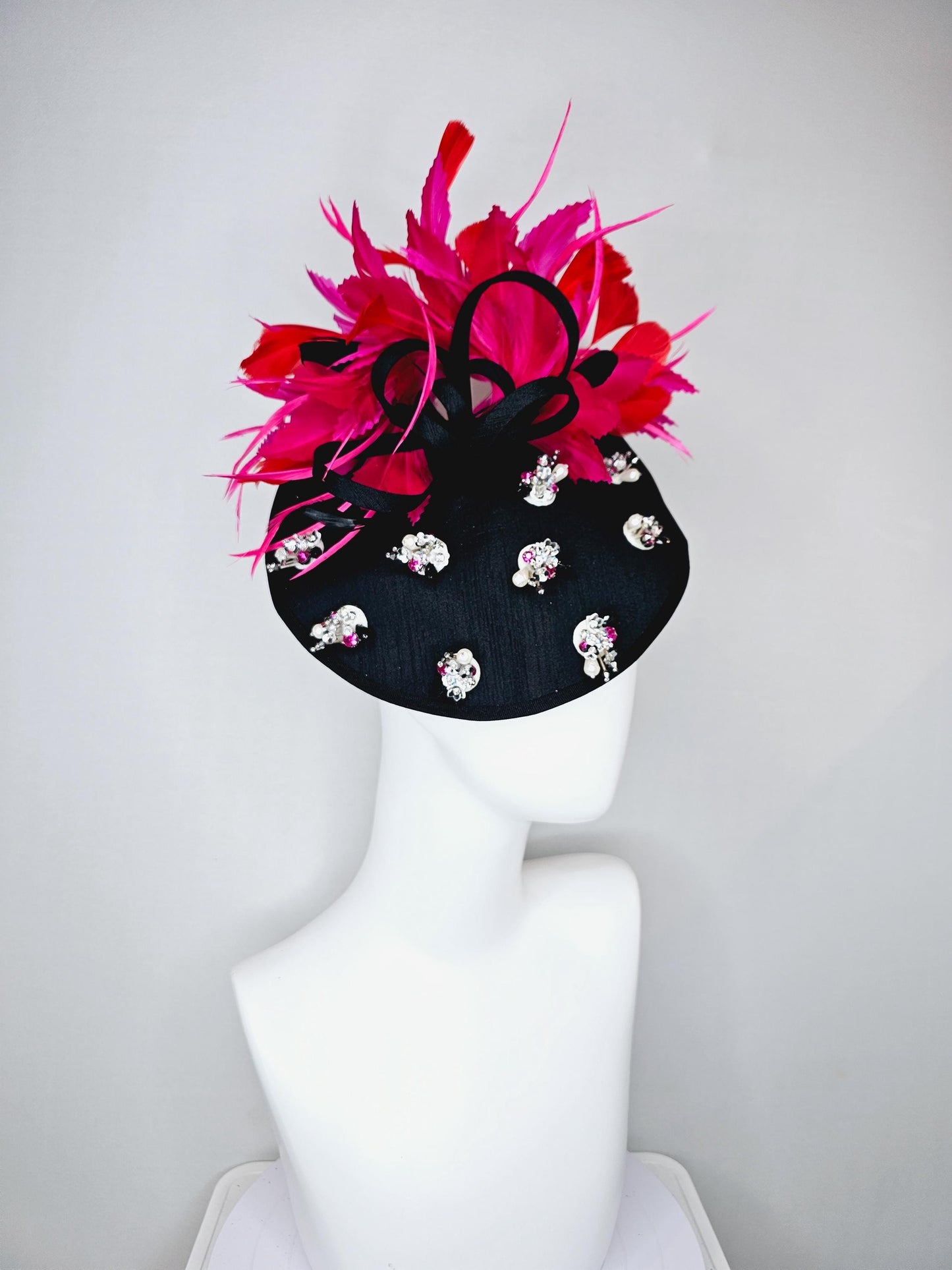 kentucky derby hat fascinator black satin saucer with pearl silver pink crystal rhinestone beaded, hot pink fuchsia red branching feathers