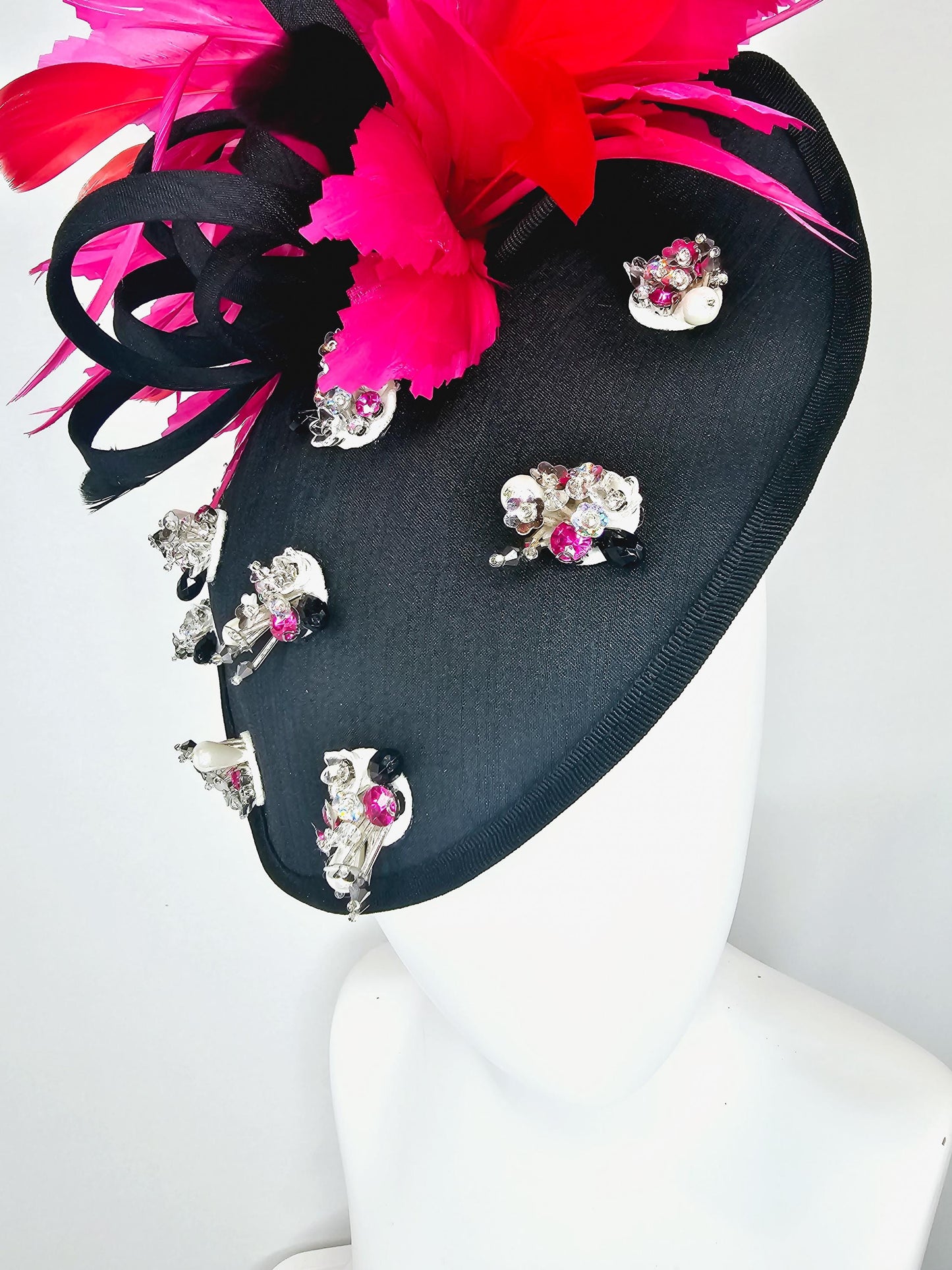 kentucky derby hat fascinator black satin saucer with pearl silver pink crystal rhinestone beaded, hot pink fuchsia red branching feathers