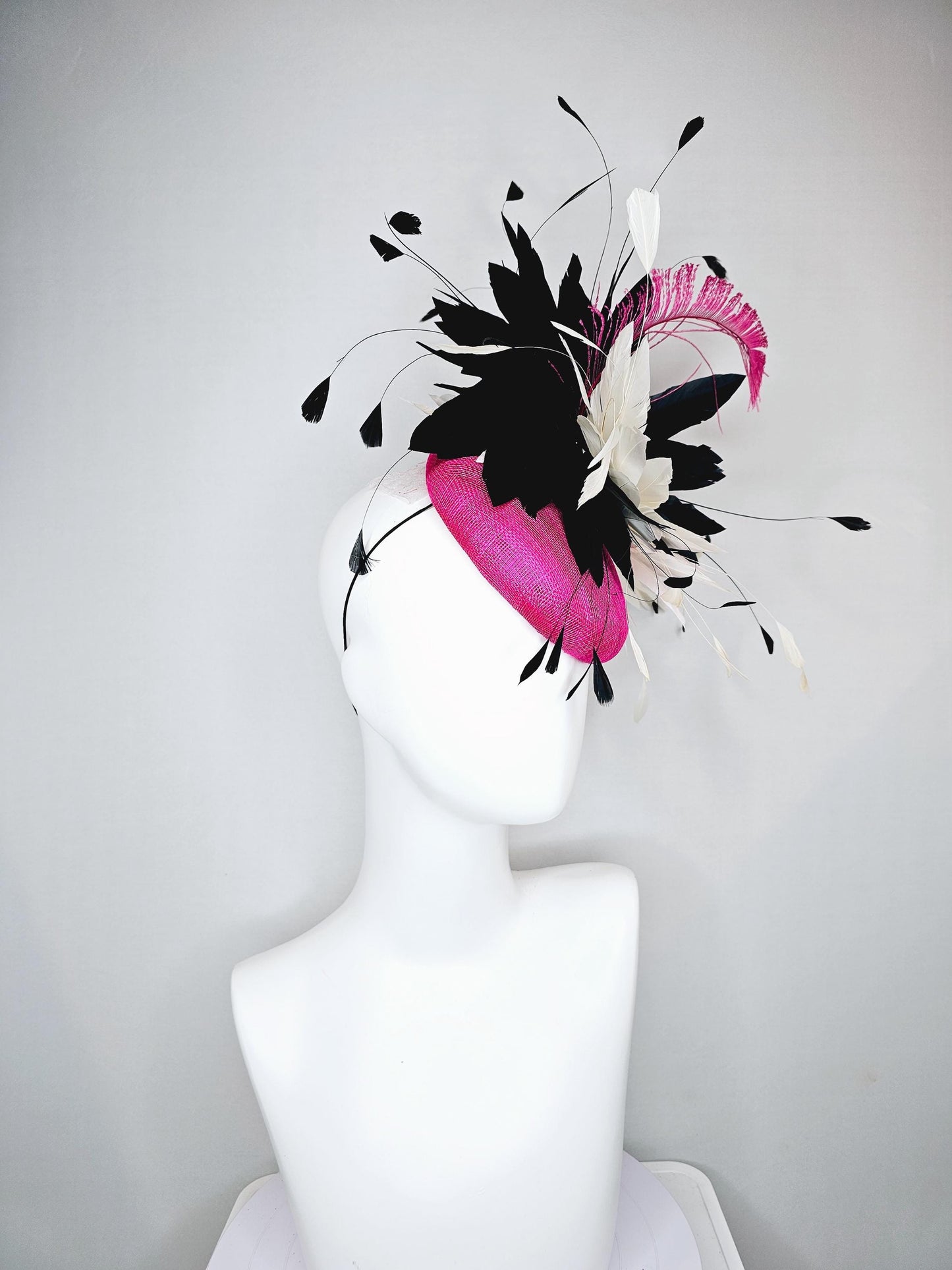 kentucky derby hat fascinator pink fuchsia sinamay, large fluffy black and white ivory feather flower, pink fuchsia feather