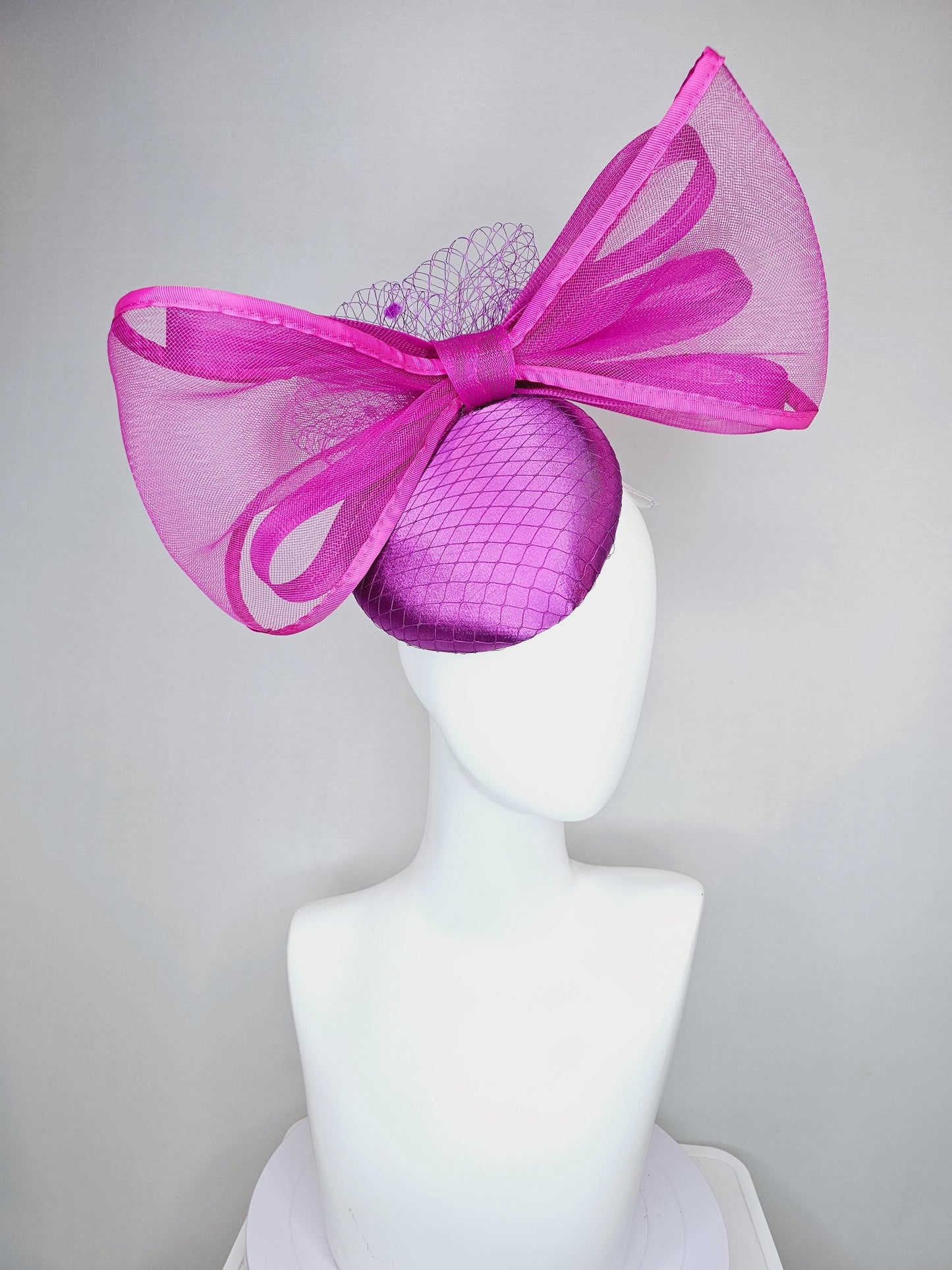 kentucky derby hat fascinator violet purple satin with netting and large mesh magenta purple pink bow