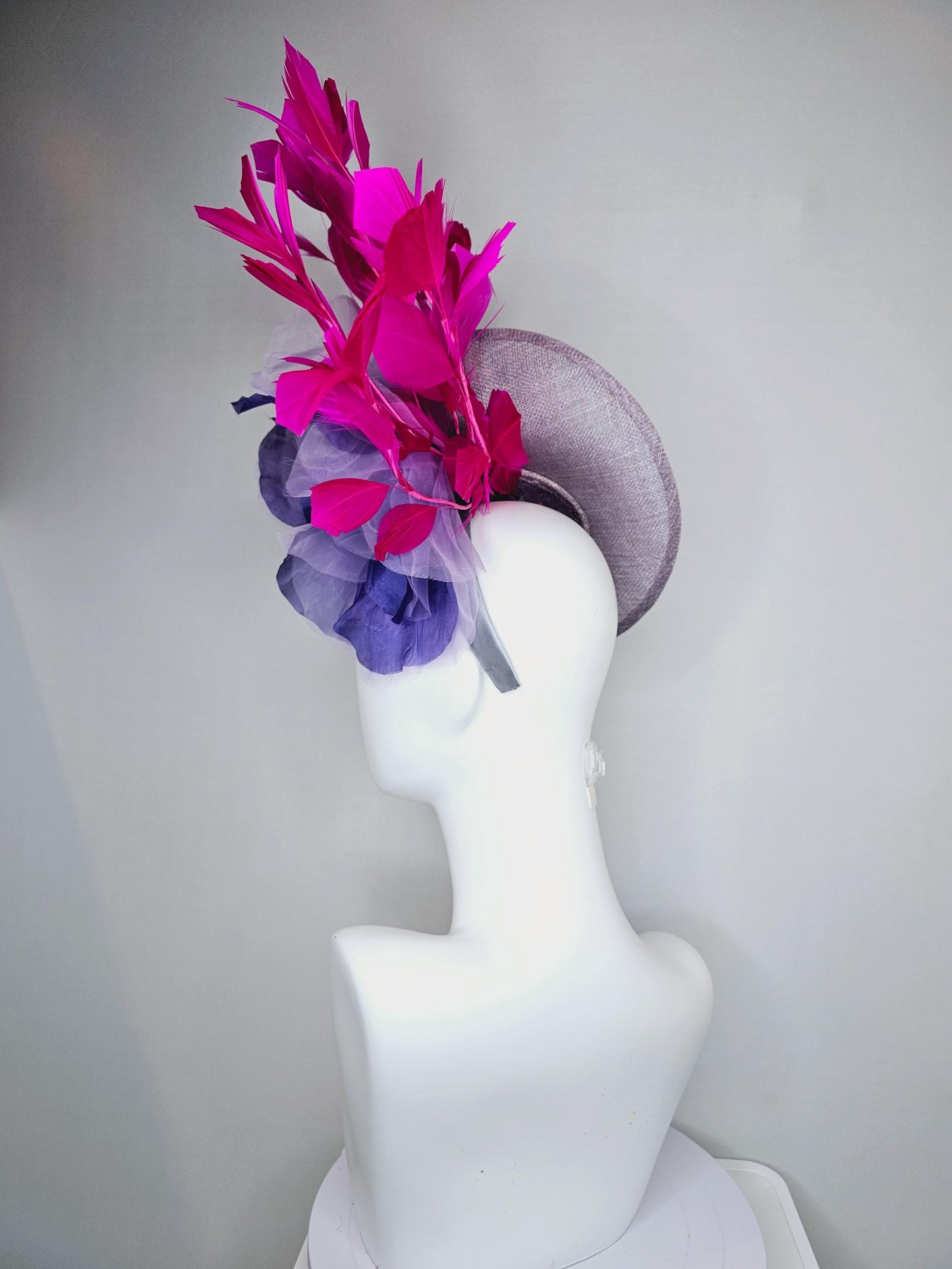 kentucky derby hat fascinator gray sinamay saucer with large lavender purple organza satin rose and bright fuchsia pink branching feathers