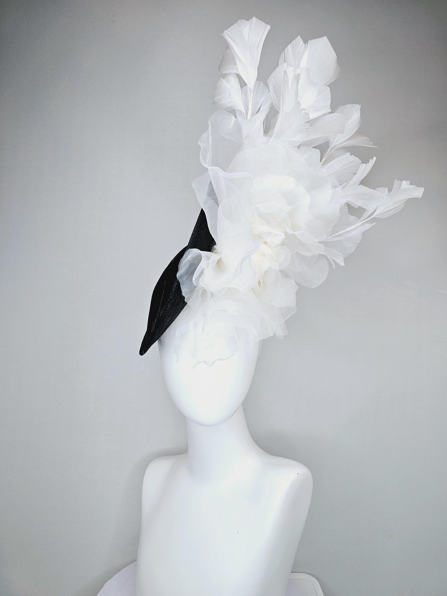 kentucky derby hat fascinator black sinamay saucer with large ivory white organza satin rose and white branching feathers