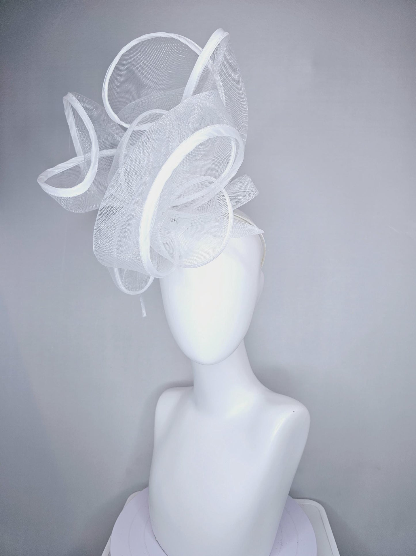 kentucky derby hat fascinator with white neutral mesh and wired ribbon large bendable decor with white branching feathers