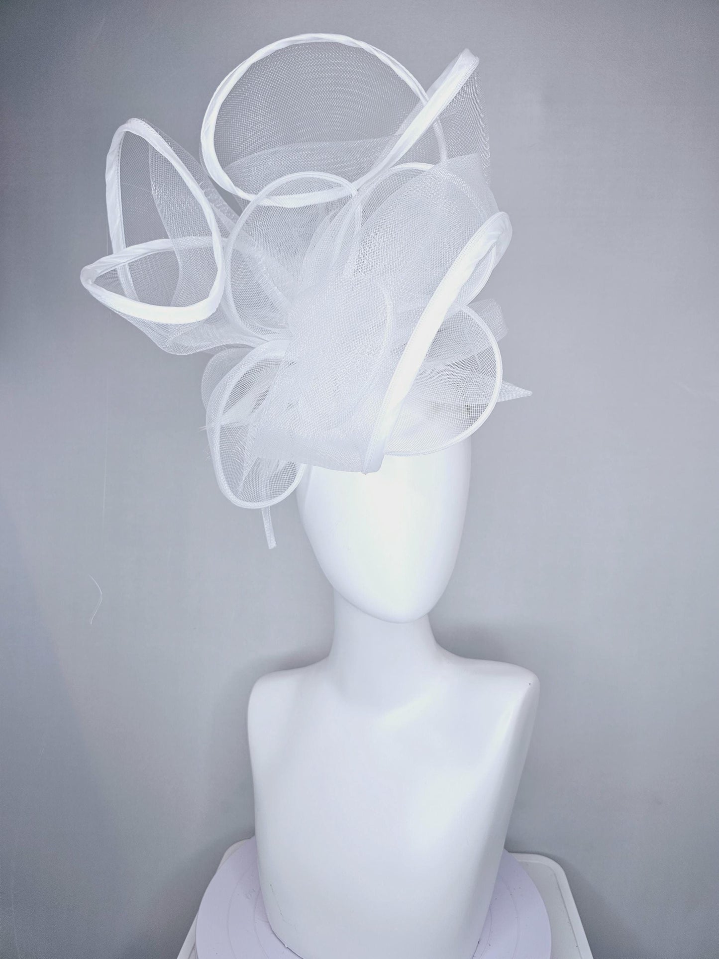 kentucky derby hat fascinator with white neutral mesh and wired ribbon large bendable decor with white branching feathers