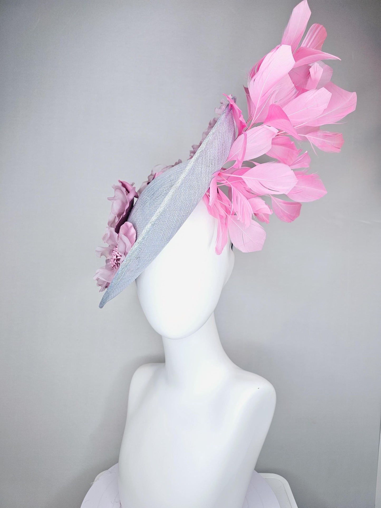 kentucky derby hat fascinator light gray sinamay saucer with light pink organza satin flowers and blush pink branching feathers
