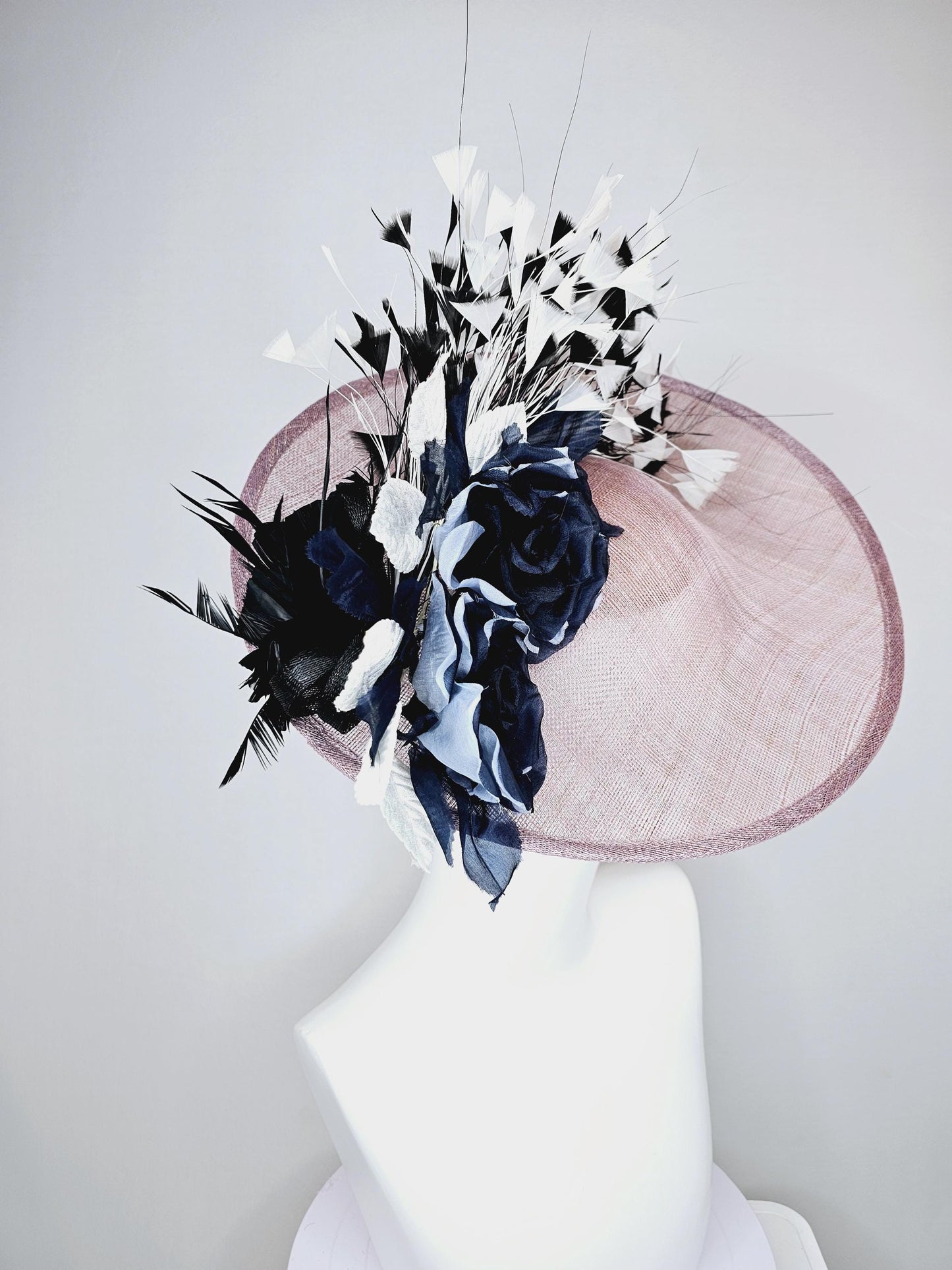 kentucky derby hat fascinator mauve taupe gray sinamay saucer black and white organza roses black and white leaves black and white feathers
