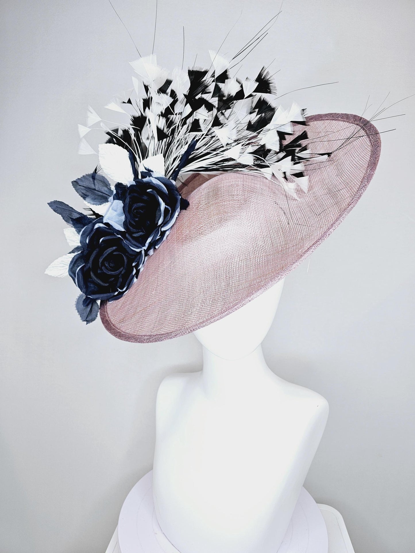kentucky derby hat fascinator mauve taupe gray sinamay saucer black and white organza roses black and white leaves black and white feathers
