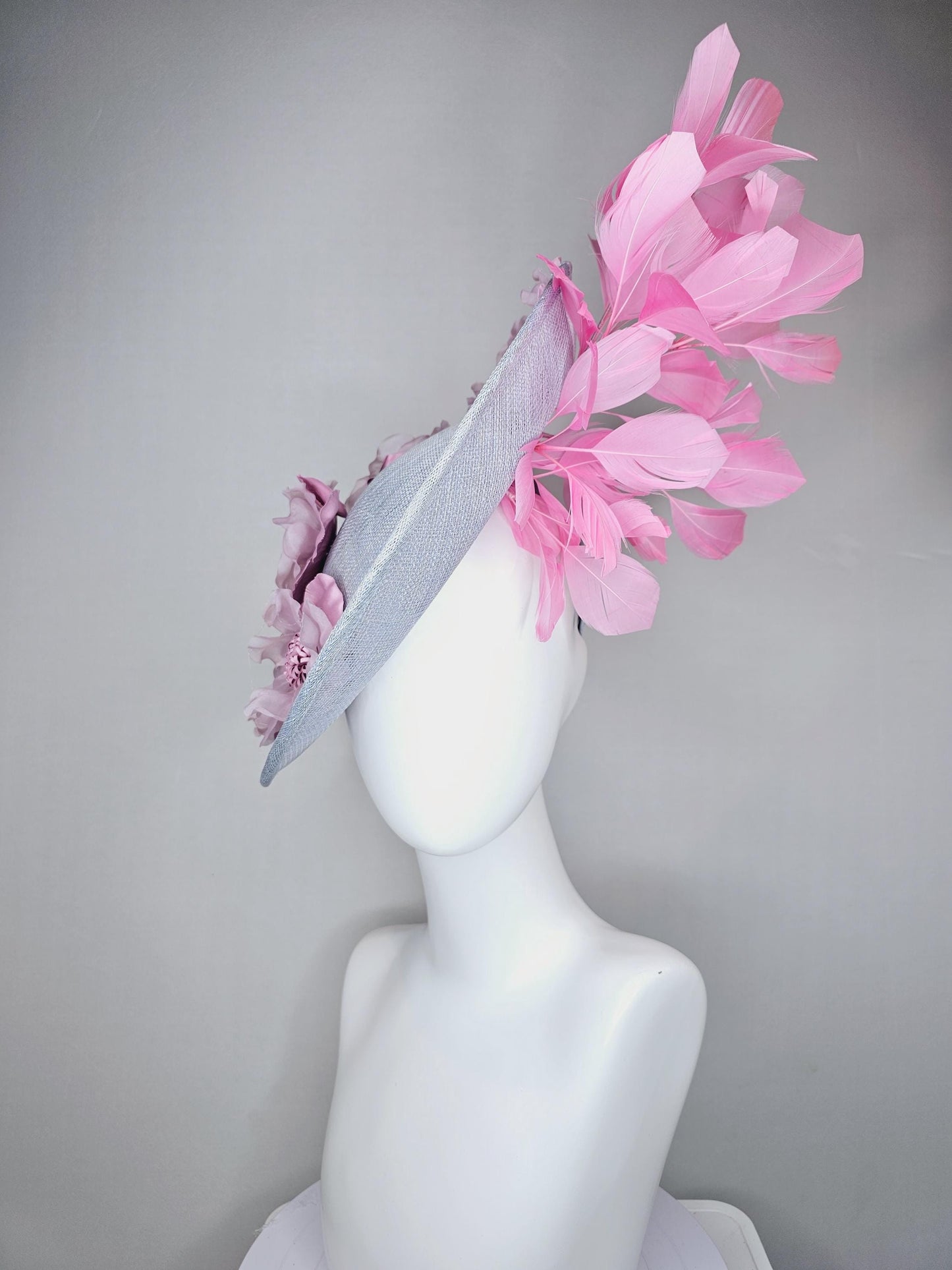 kentucky derby hat fascinator light gray sinamay saucer with light pink organza satin flowers and blush pink branching feathers