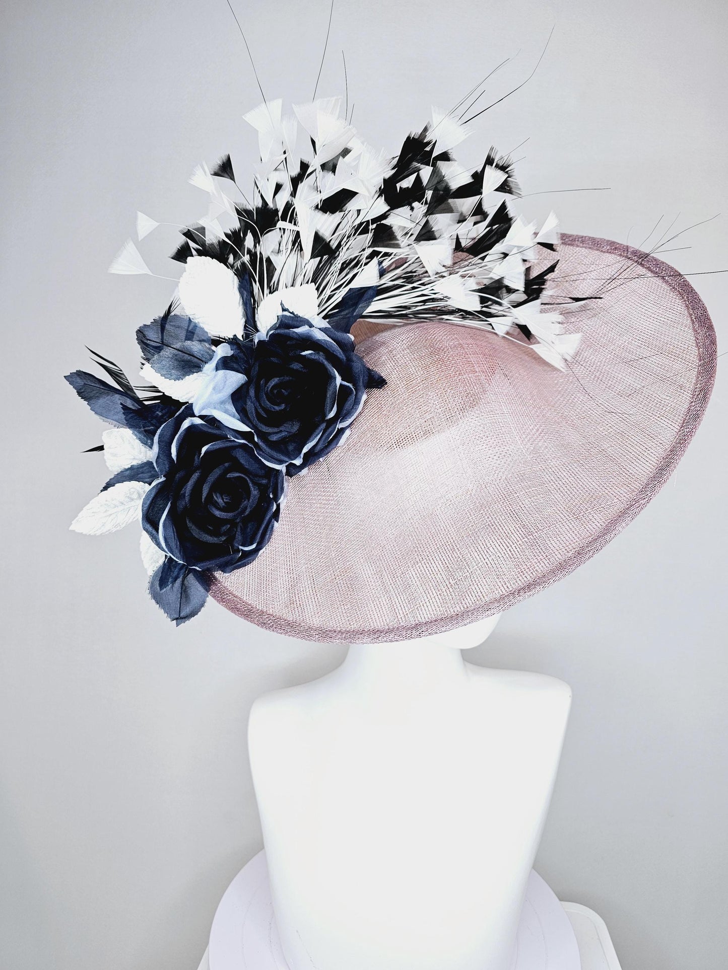 kentucky derby hat fascinator mauve taupe gray sinamay saucer black and white organza roses black and white leaves black and white feathers