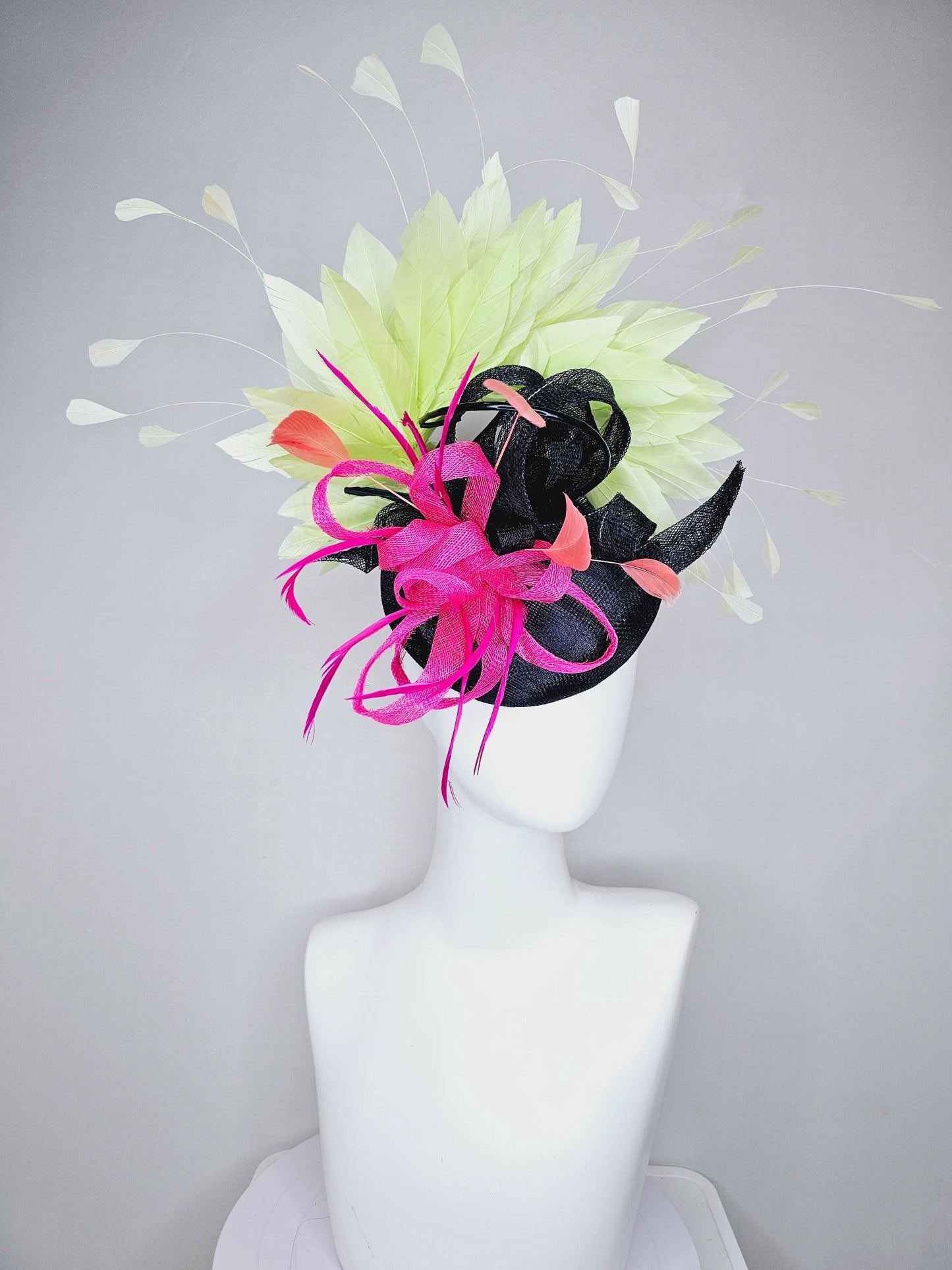 kentucky derby hat fascinator black sinamay with black and pink sinamay curls and pink feathers with light green branching feathers