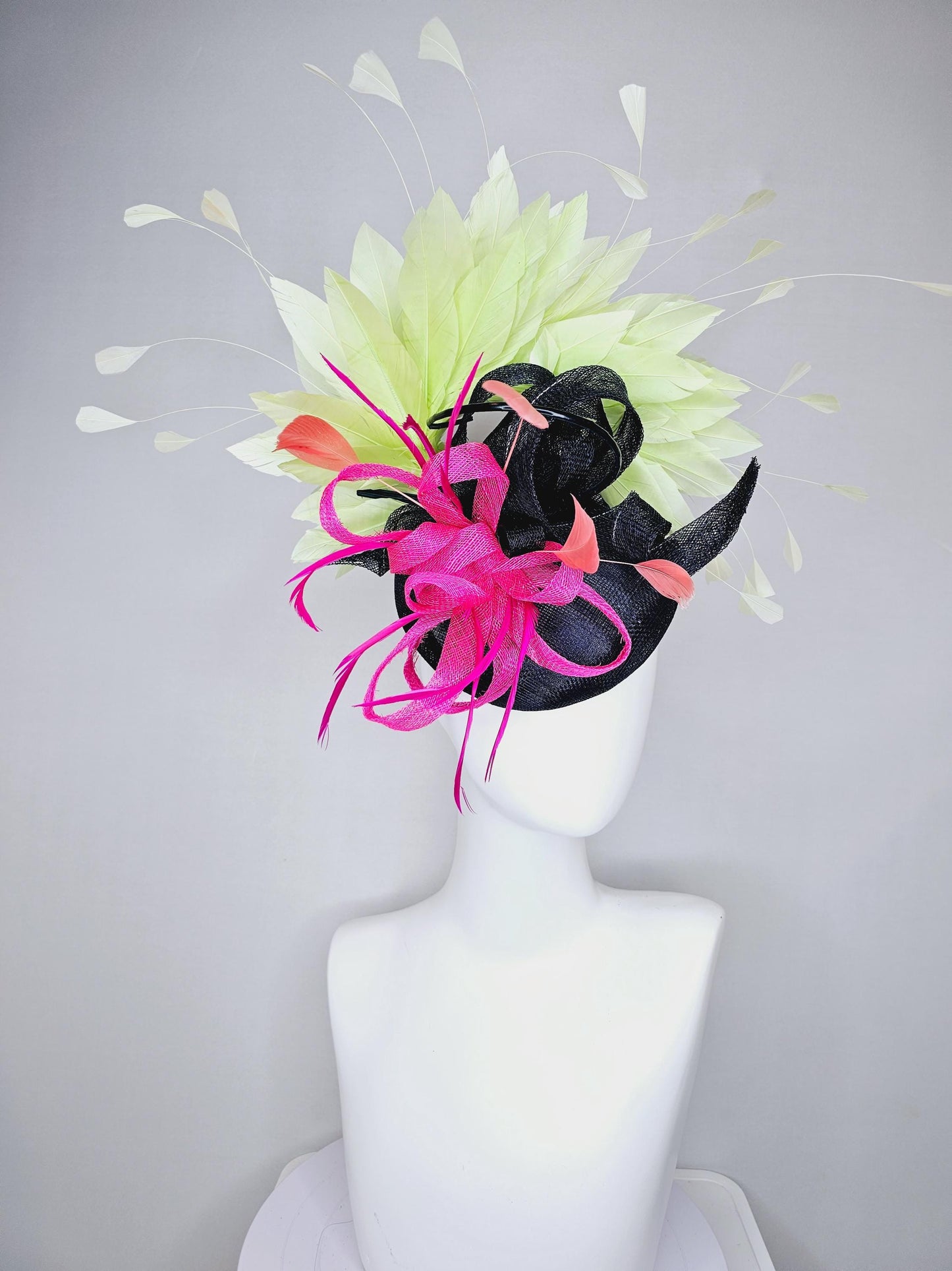 kentucky derby hat fascinator black sinamay with black and pink sinamay curls and pink feathers with light green branching feathers