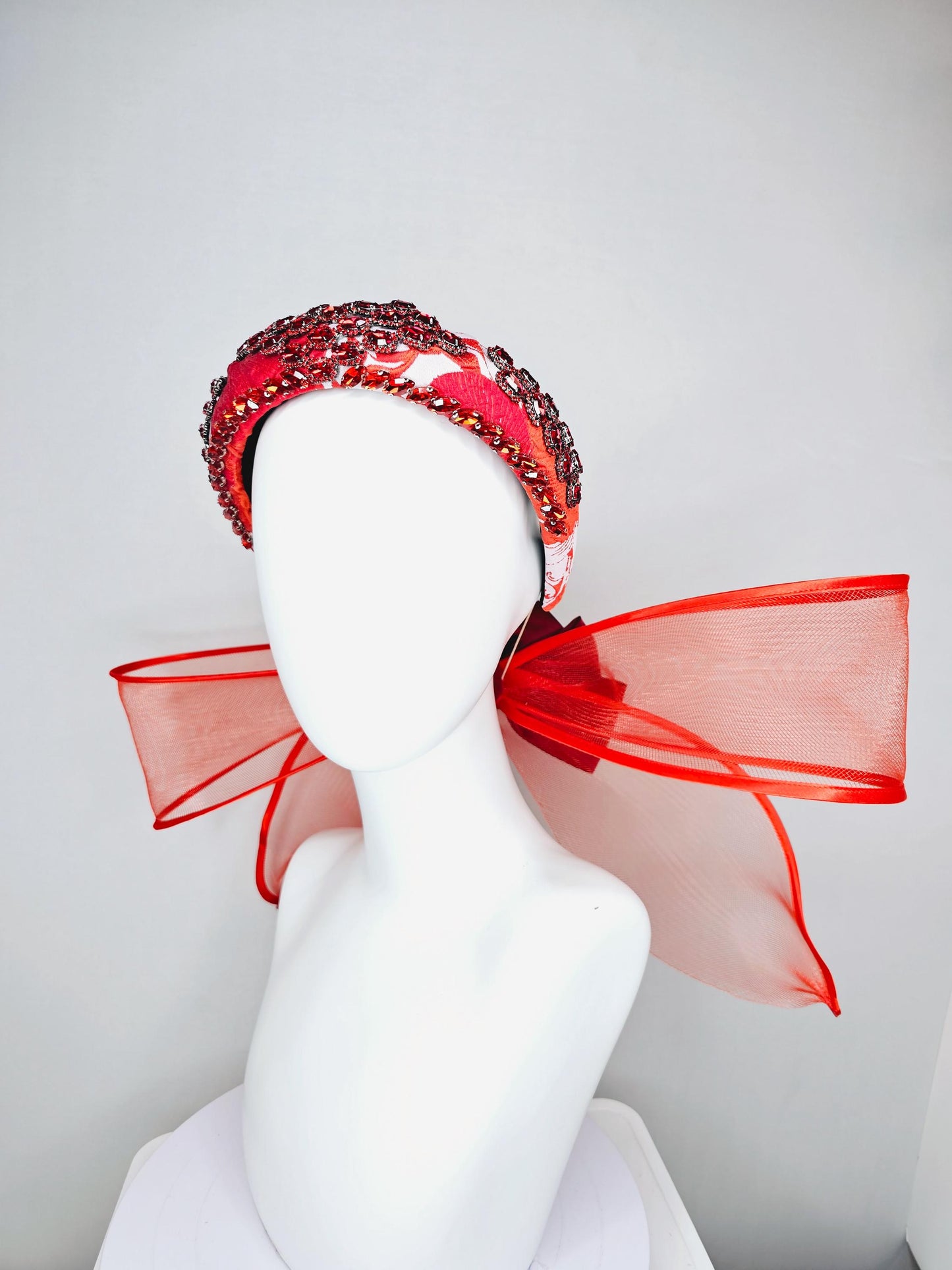 kentucky derby hat fascinator red white printed headband with red crystal rhinestone encrusted jewels large red mesh bow dark red satin bow