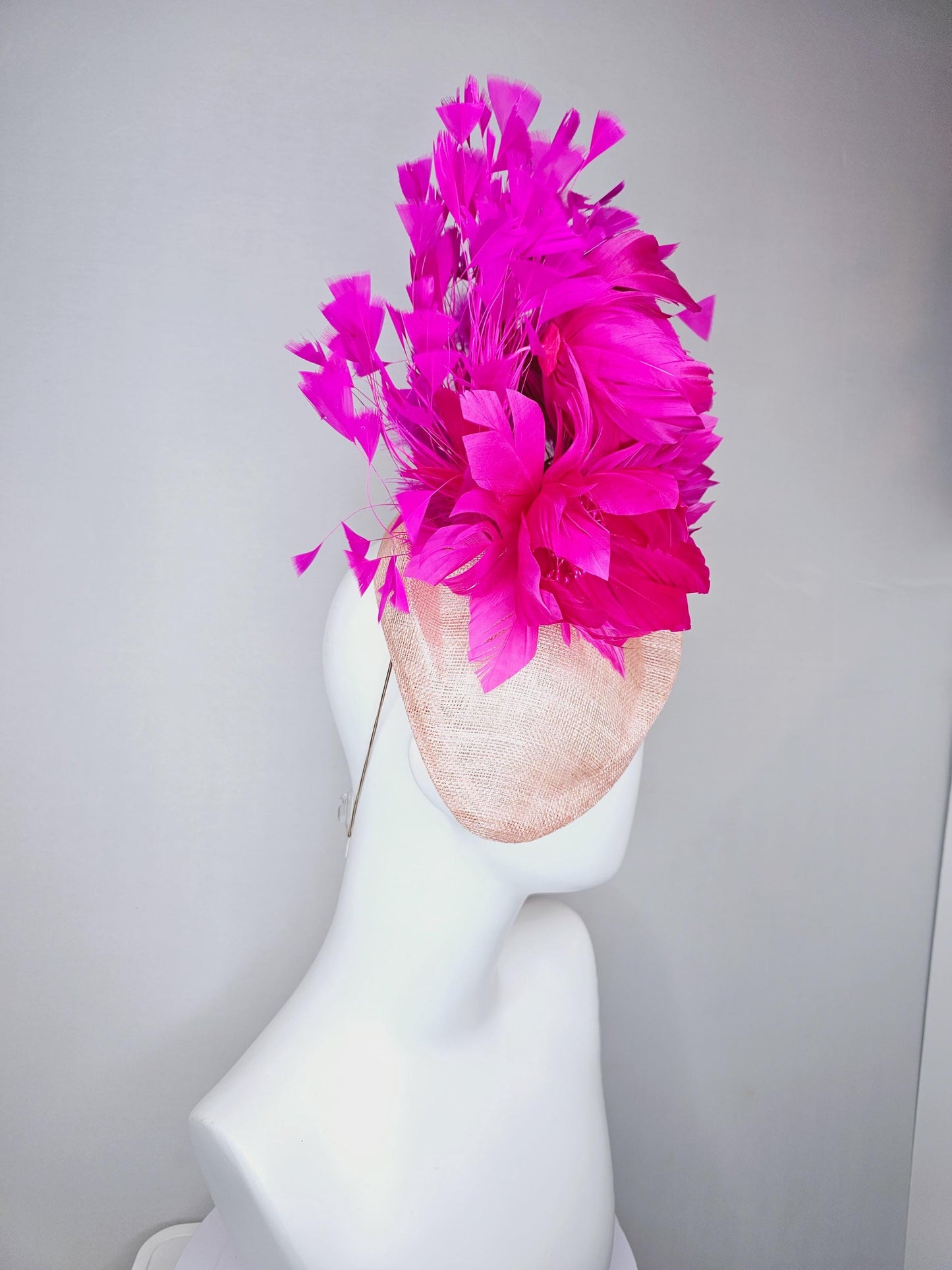 kentucky derby hat fascinator light blush pink  pointed teardrop perch sinamay with fluffy fuchsia pink feather flowers pink feathers