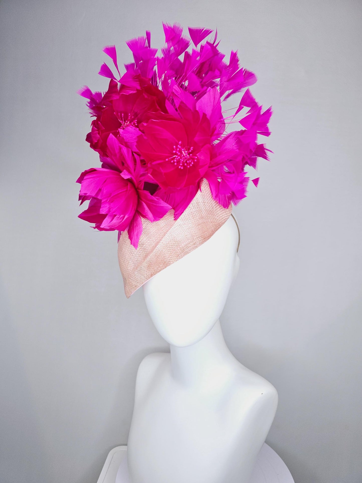 kentucky derby hat fascinator light blush pink  pointed teardrop perch sinamay with fluffy fuchsia pink feather flowers pink feathers