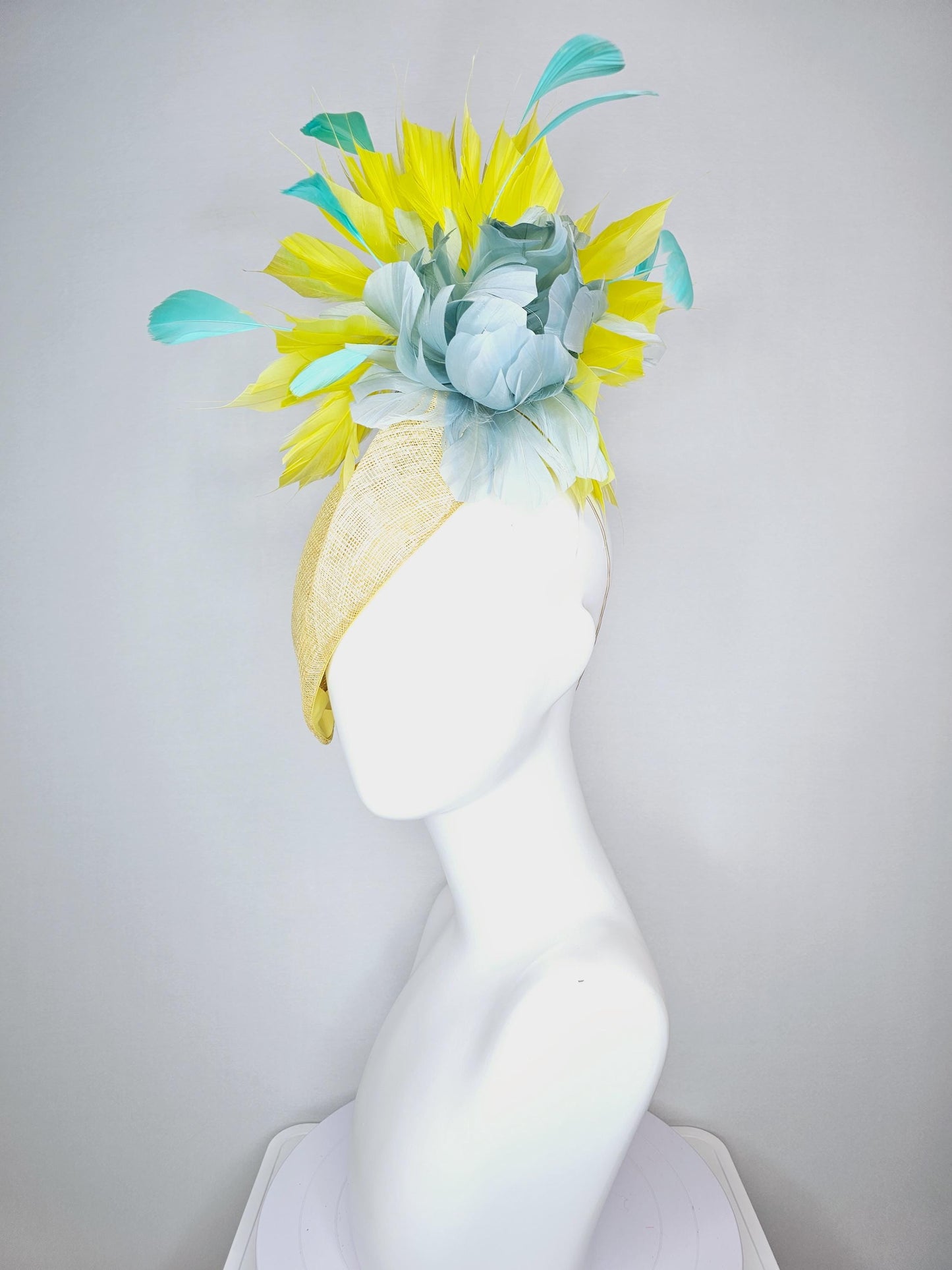 kentucky derby hat fascinator yellow pointed teardrop perch sinamay with fluffy silver gray feather flower yellow turquoise blue feathers