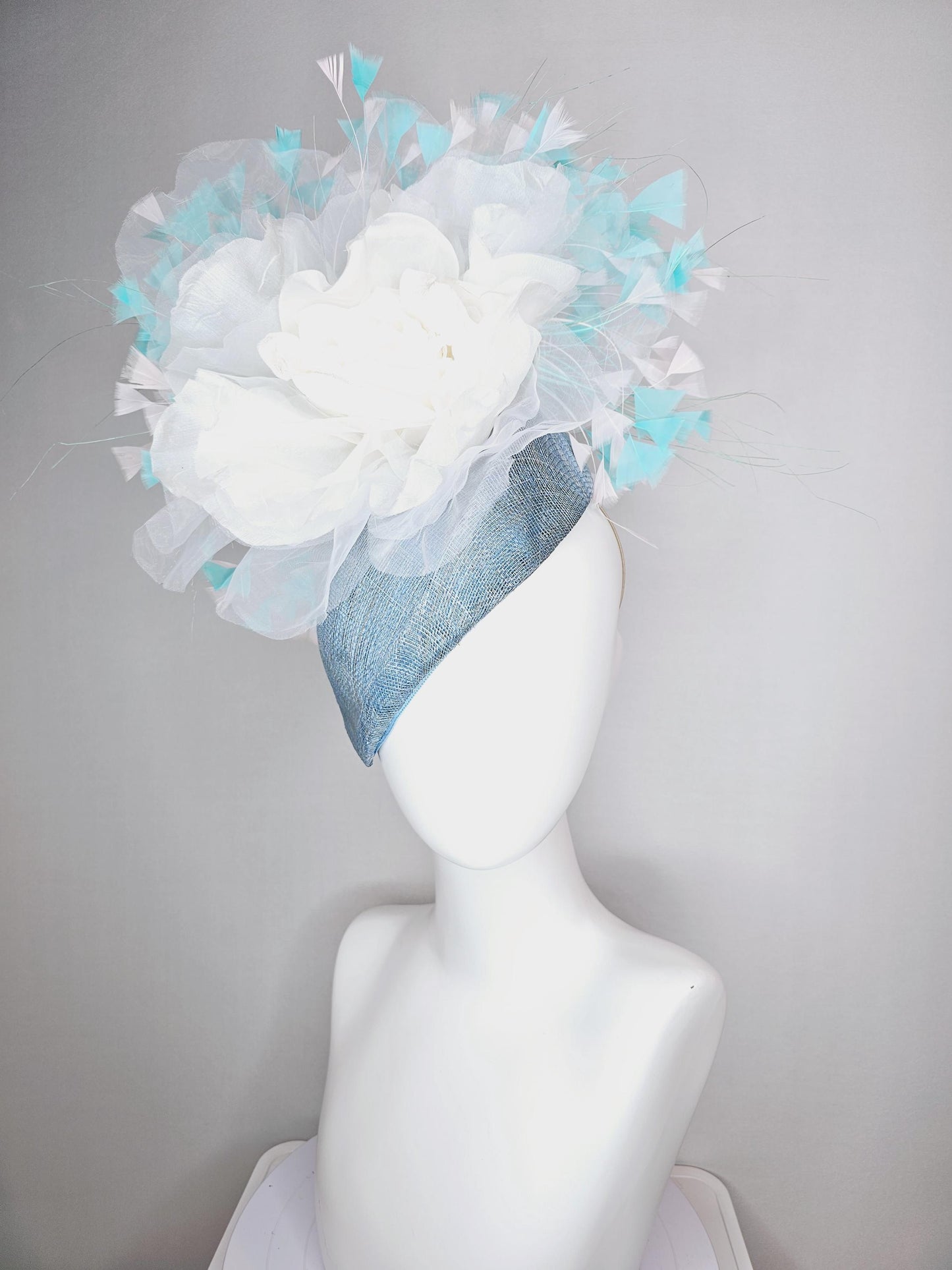 kentucky derby hat fascinator baby blue pointed teardrop sinamay with white organza satin flower and aqua blue white teal blue feathers
