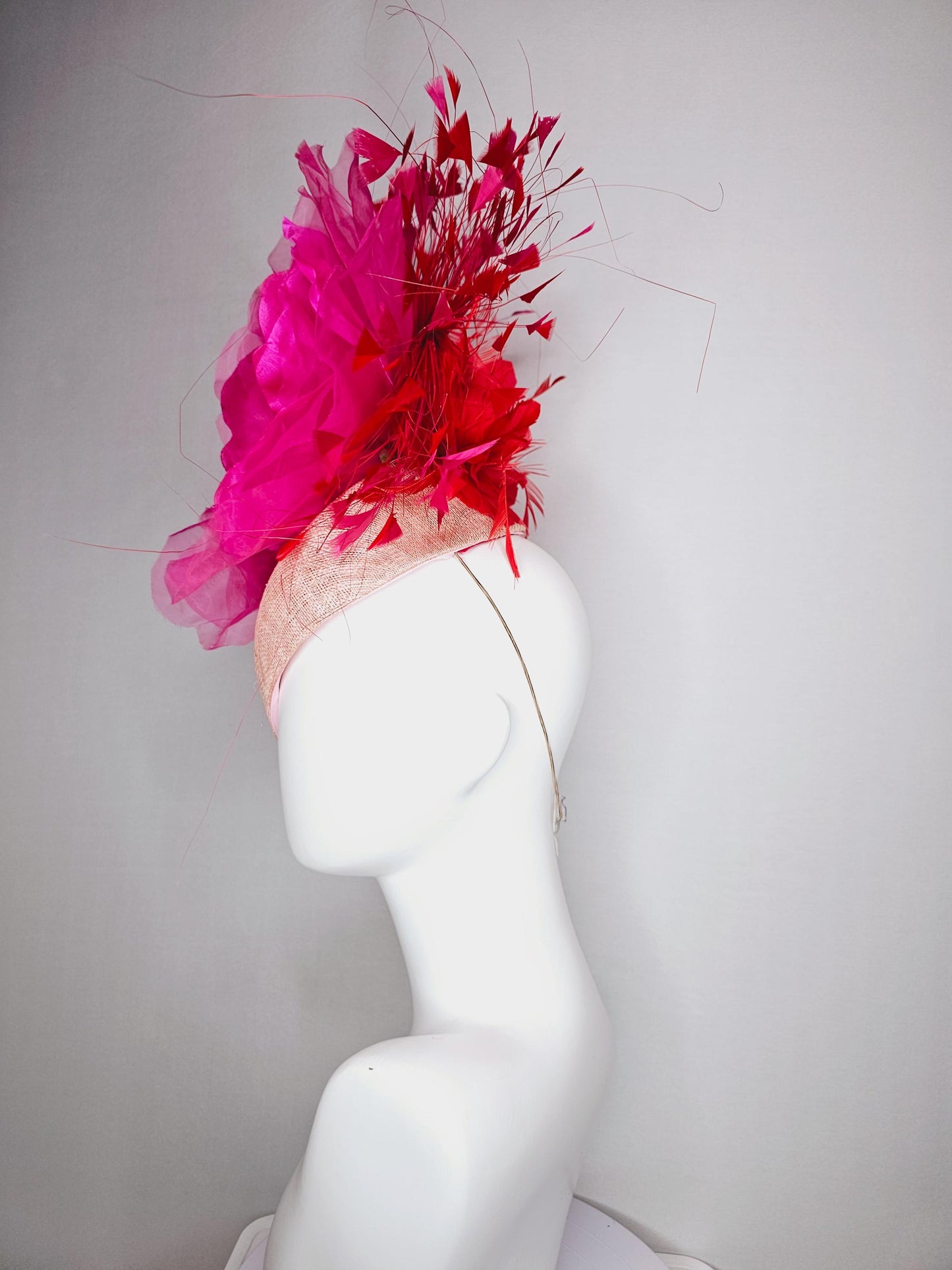 kentucky derby hat fascinator champagne pink pointed teardrop perch sinamay large bright pink organza satin flower and scarlet red feathers