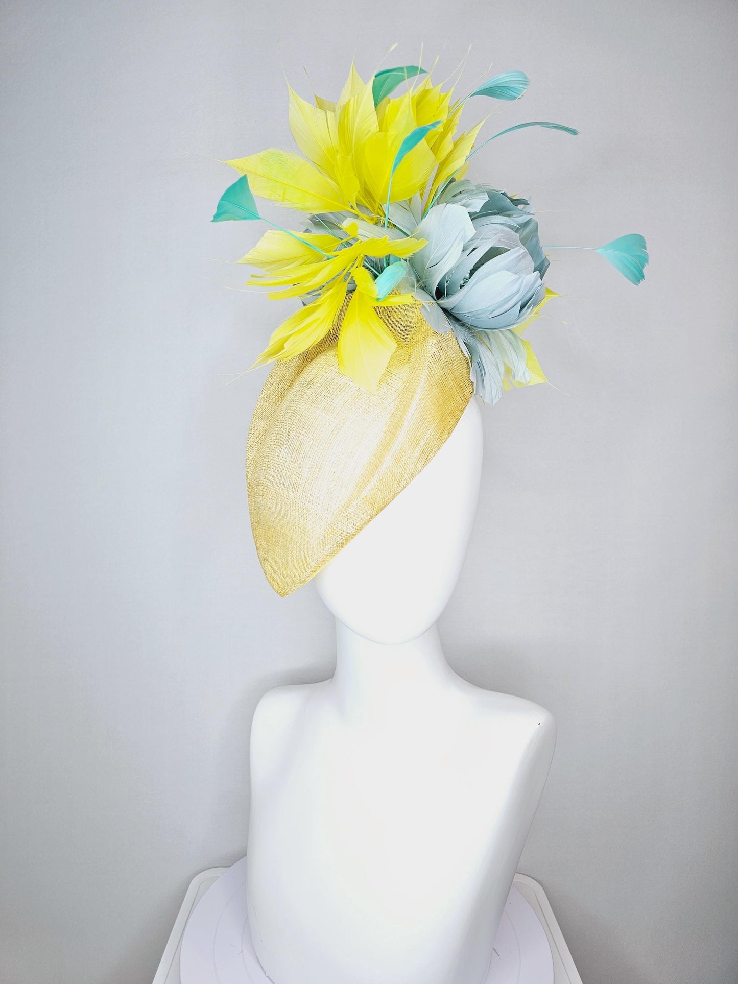 kentucky derby hat fascinator yellow pointed teardrop perch sinamay with fluffy silver gray feather flower yellow turquoise blue feathers