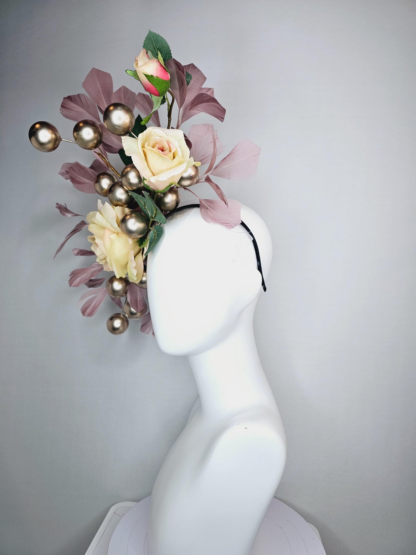 kentucky derby hat fascinator large beige cream satin silk roses with green leaves large gold pearls and dusty rose pink branching feathers
