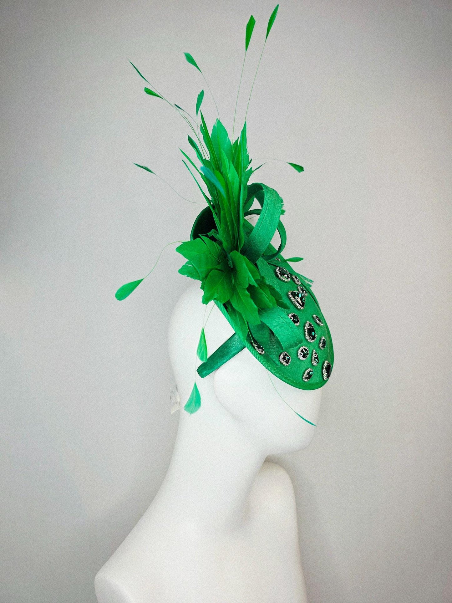 kentucky derby hat fascinator green shantung saucer emerald green crystal rhinestone jewels with green shantung bow and lime green feathers