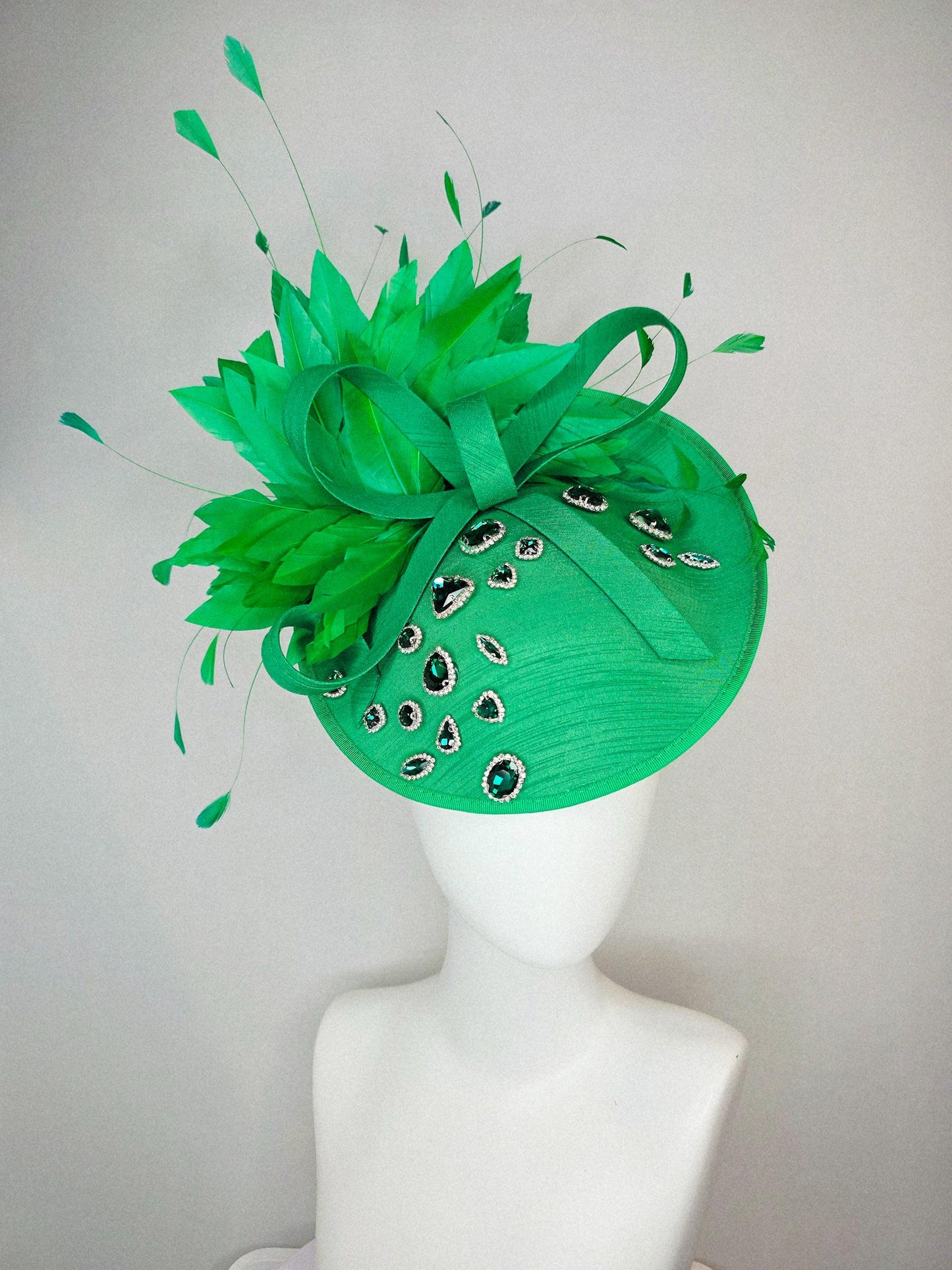 kentucky derby hat fascinator green shantung saucer emerald green crystal rhinestone jewels with green shantung bow and lime green feathers