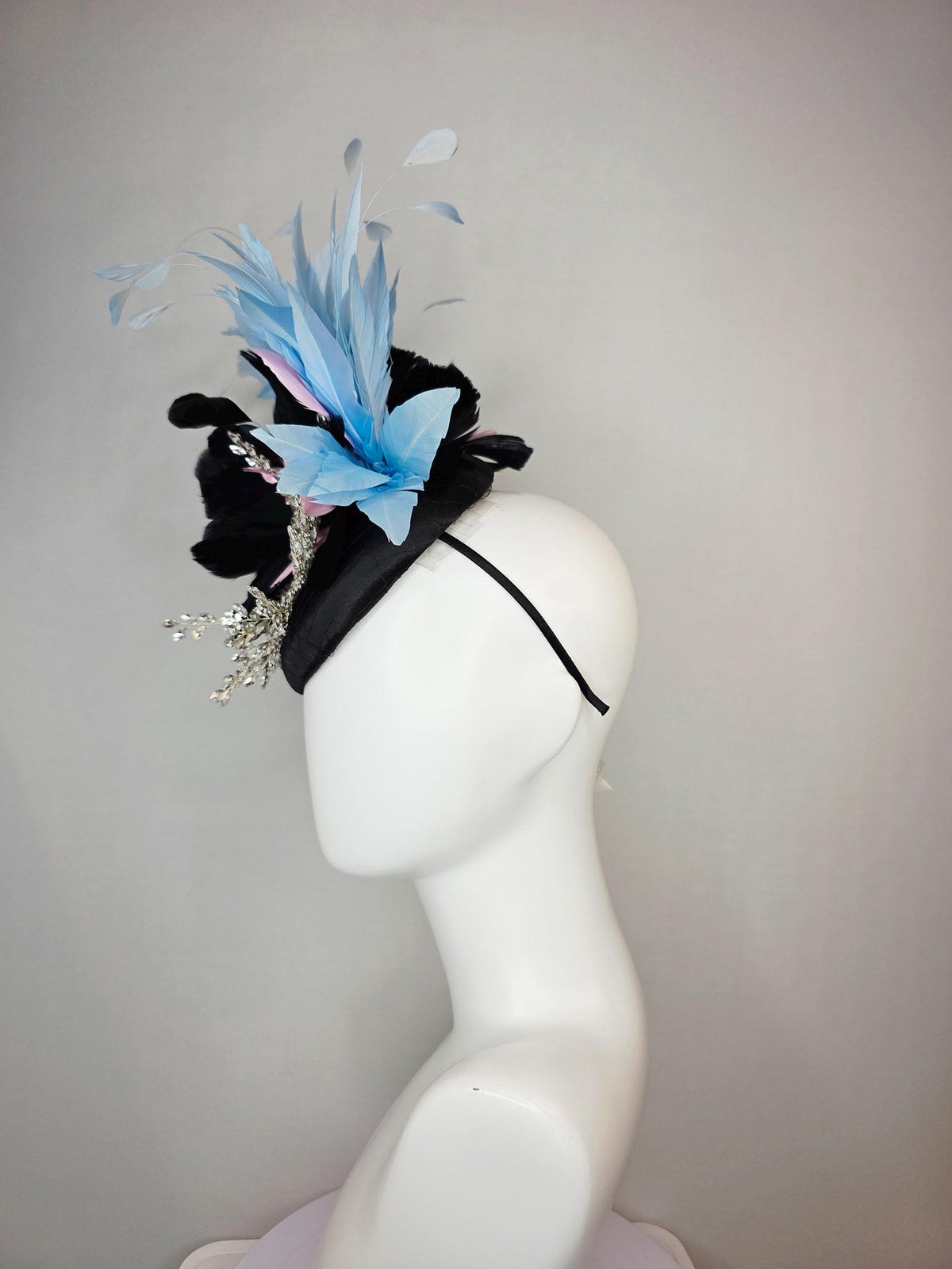 kentucky derby hat fascinator black satin with netting leaf vine crystal clear rhinestone black light pink and baby blue branching feathers
