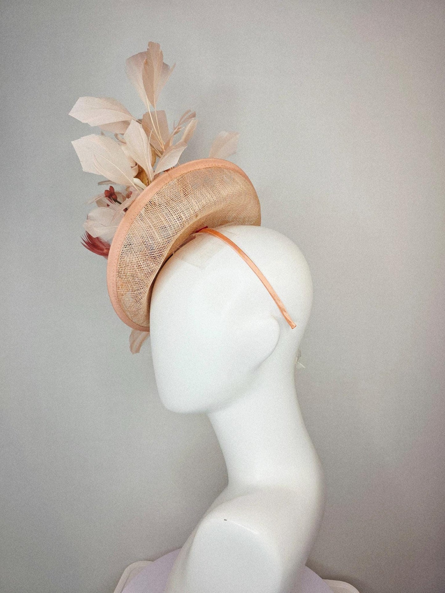 kentucky derby hat fascinator champagne beige sinamay saucer with curls dusty rose light pink organza satin flowers champagne beige feathers