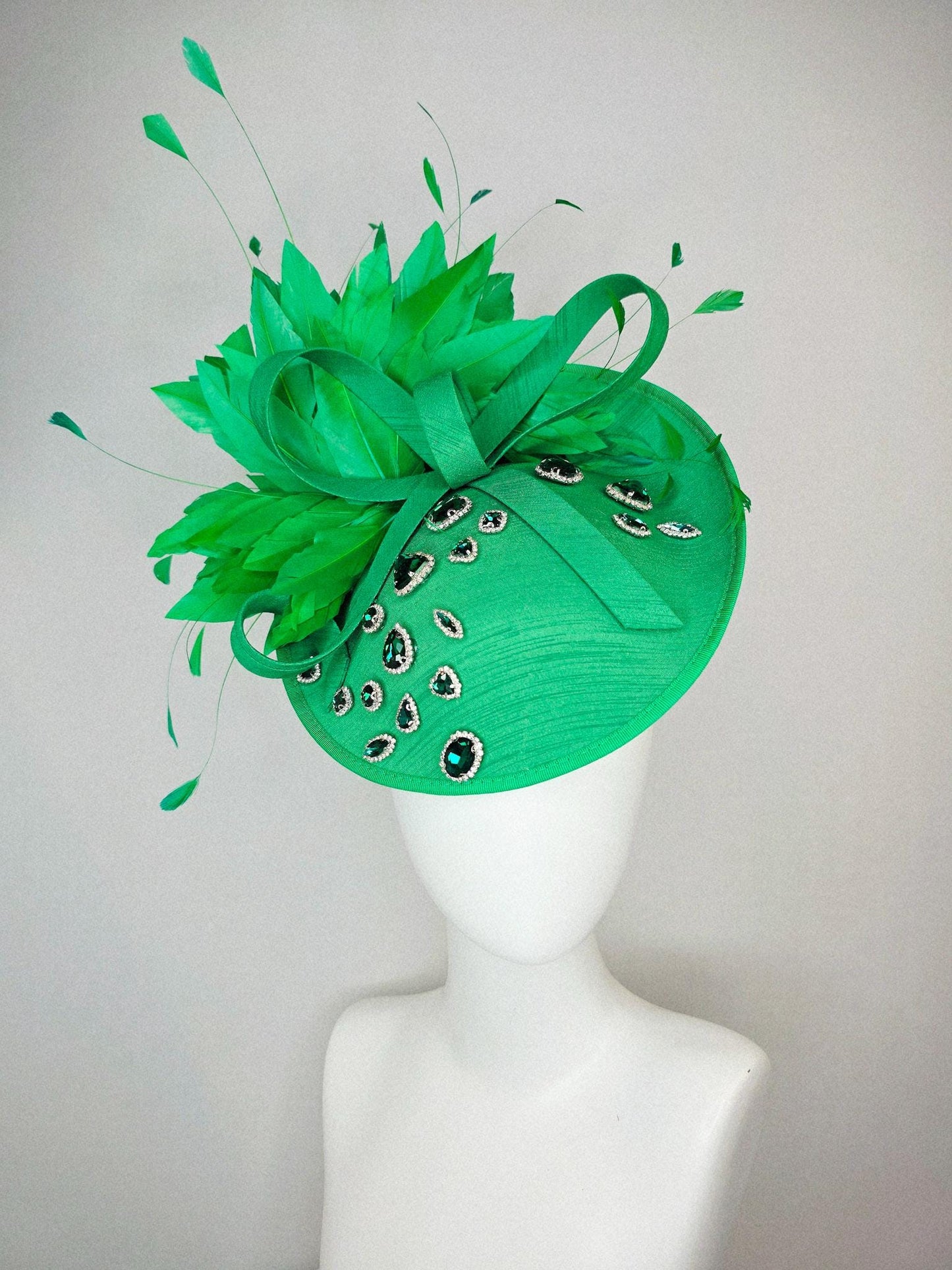 kentucky derby hat fascinator green shantung saucer emerald green crystal rhinestone jewels with green shantung bow and lime green feathers
