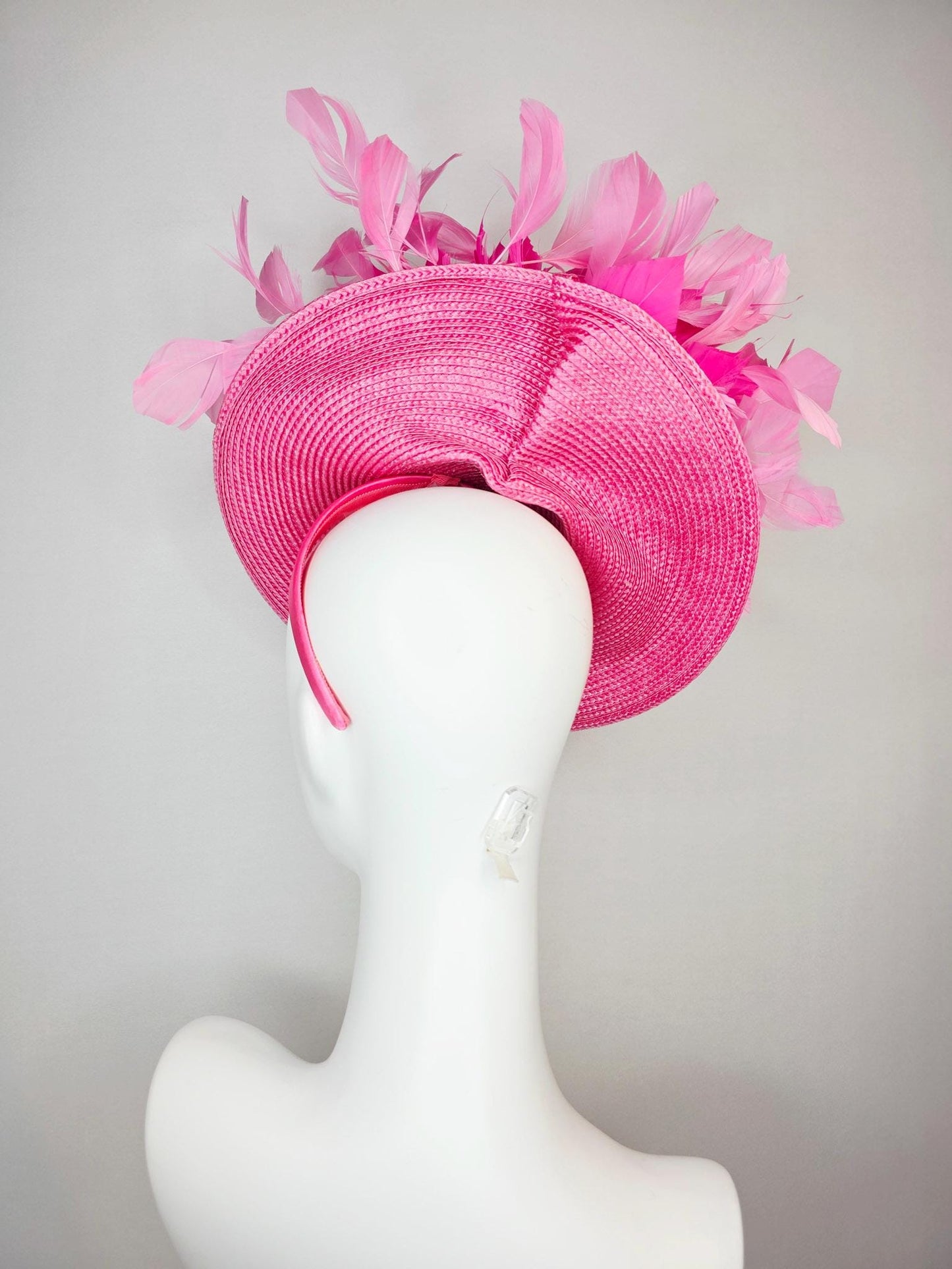 kentucky derby hat fascinator hot pink straw saucer with pink straw bow and fuchsia and blush pink branching feathers