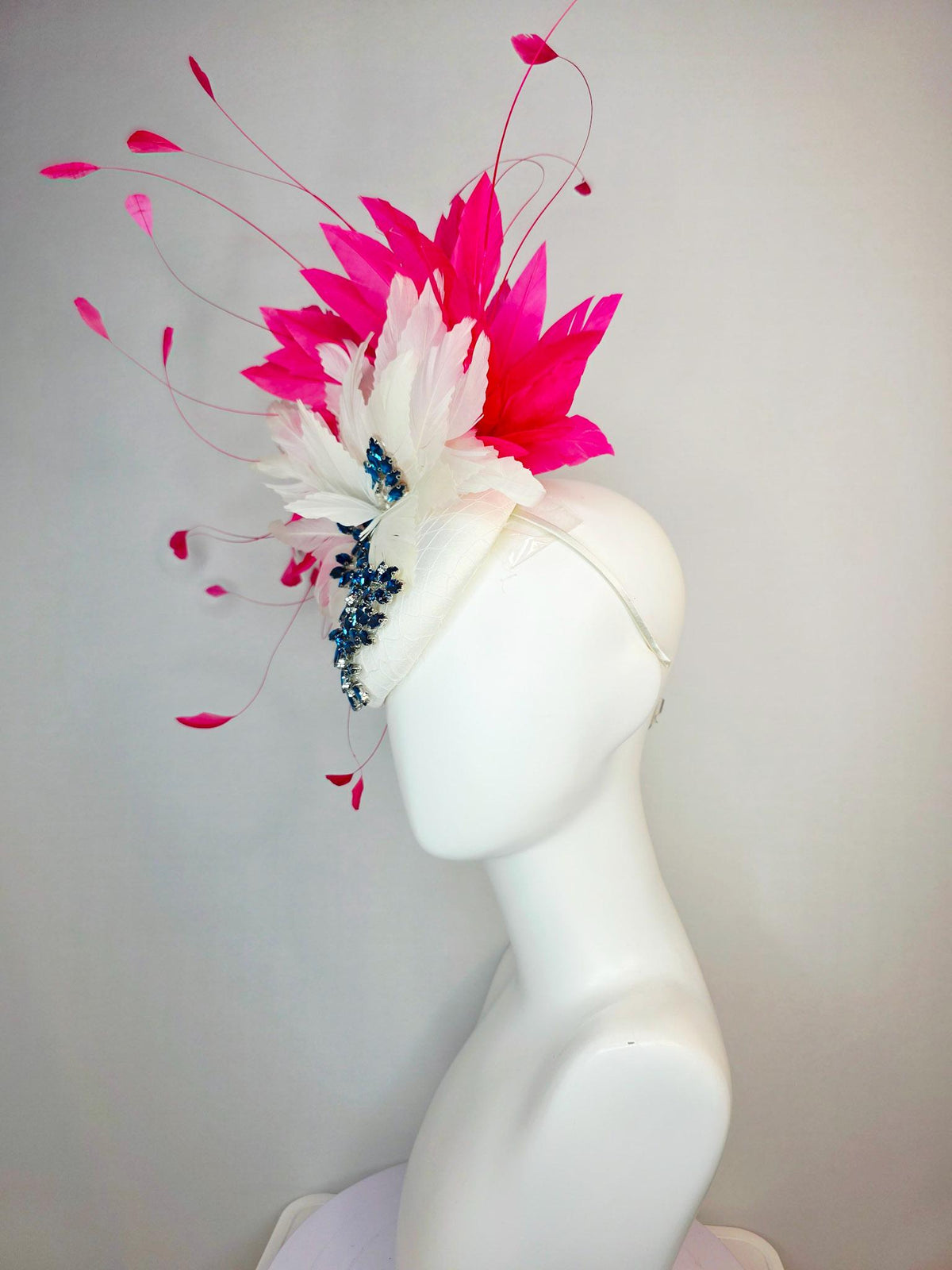 kentucky derby hat fascinator ivory white satin with netting leaf vine blue crystal rhinestone and fluffy ivory white hot pink feathers
