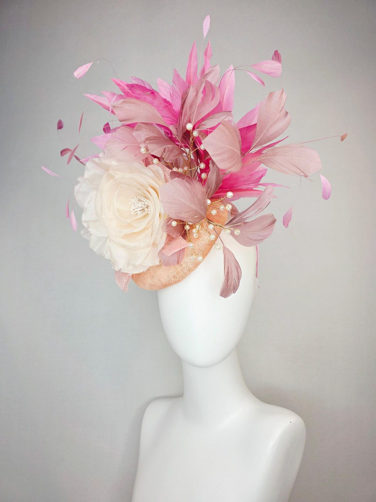 kentucky derby hat fascinator champagne beige sinamay ivory white organza rose dusty rose mauve blush pink branching feathers pearl strings