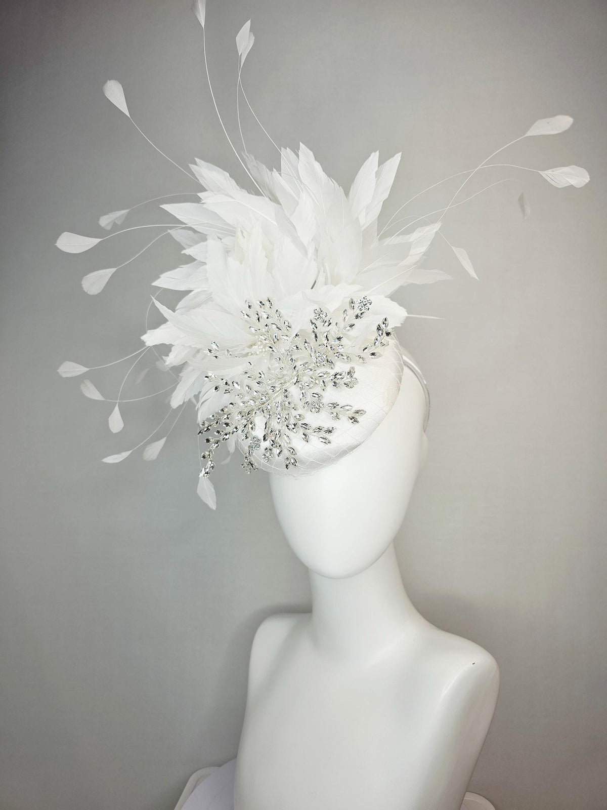 kentucky derby hat fascinator neutral ivory white satin with netting leaf vine clear silver crystal rhinestone fluffy white feathers