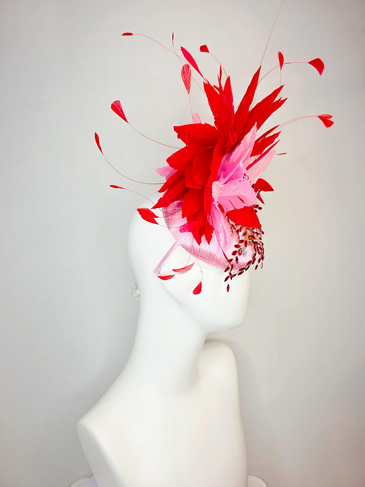 kentucky derby hat fascinator light pink satin with netting leaf vine red crystal rhinestone fluffy baby pink bright scarlet red feathers