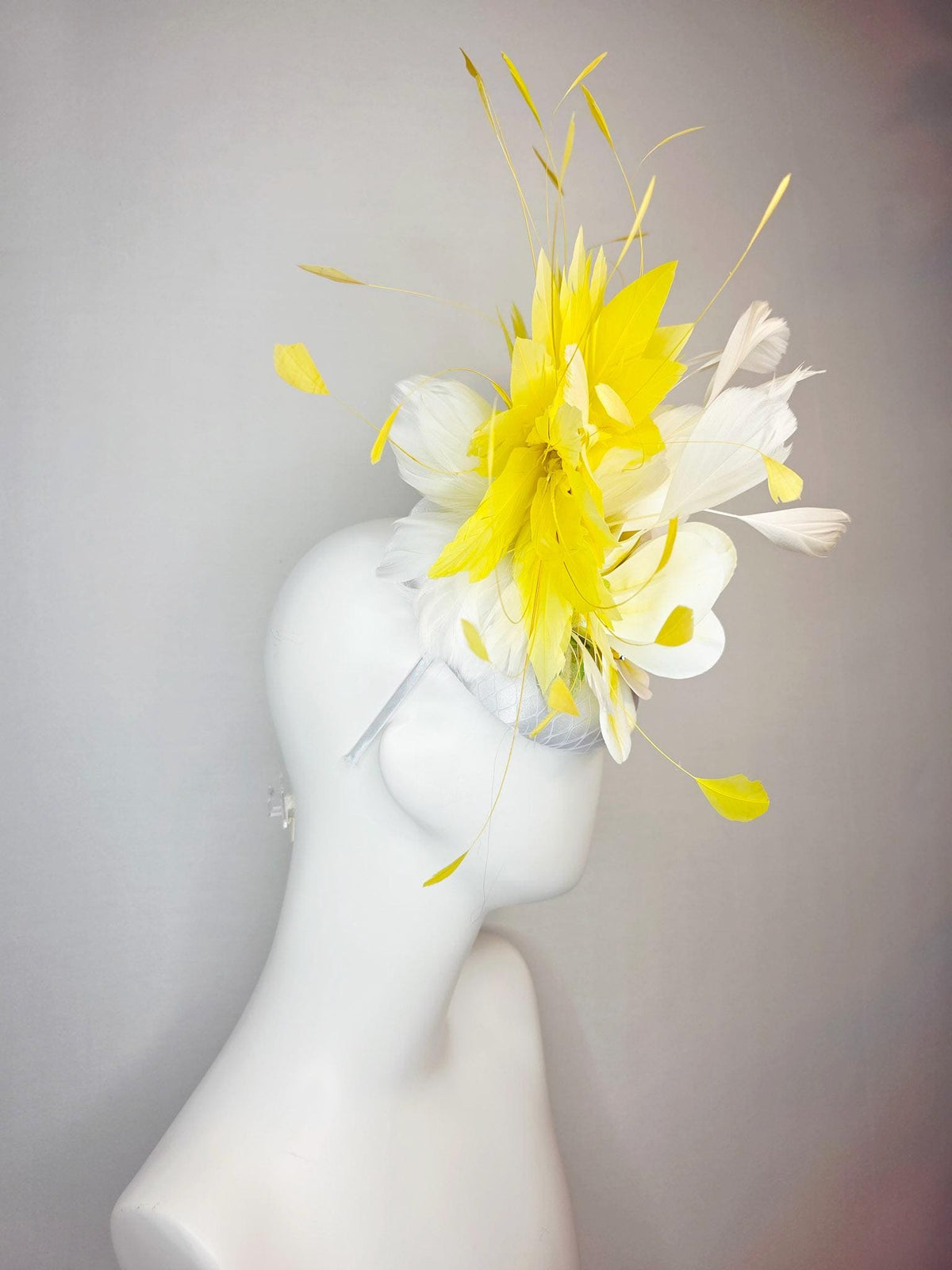 kentucky derby hat fascinator white satin with netting yellow white satin flowers crystal rhinestone center yellow white branching feathers