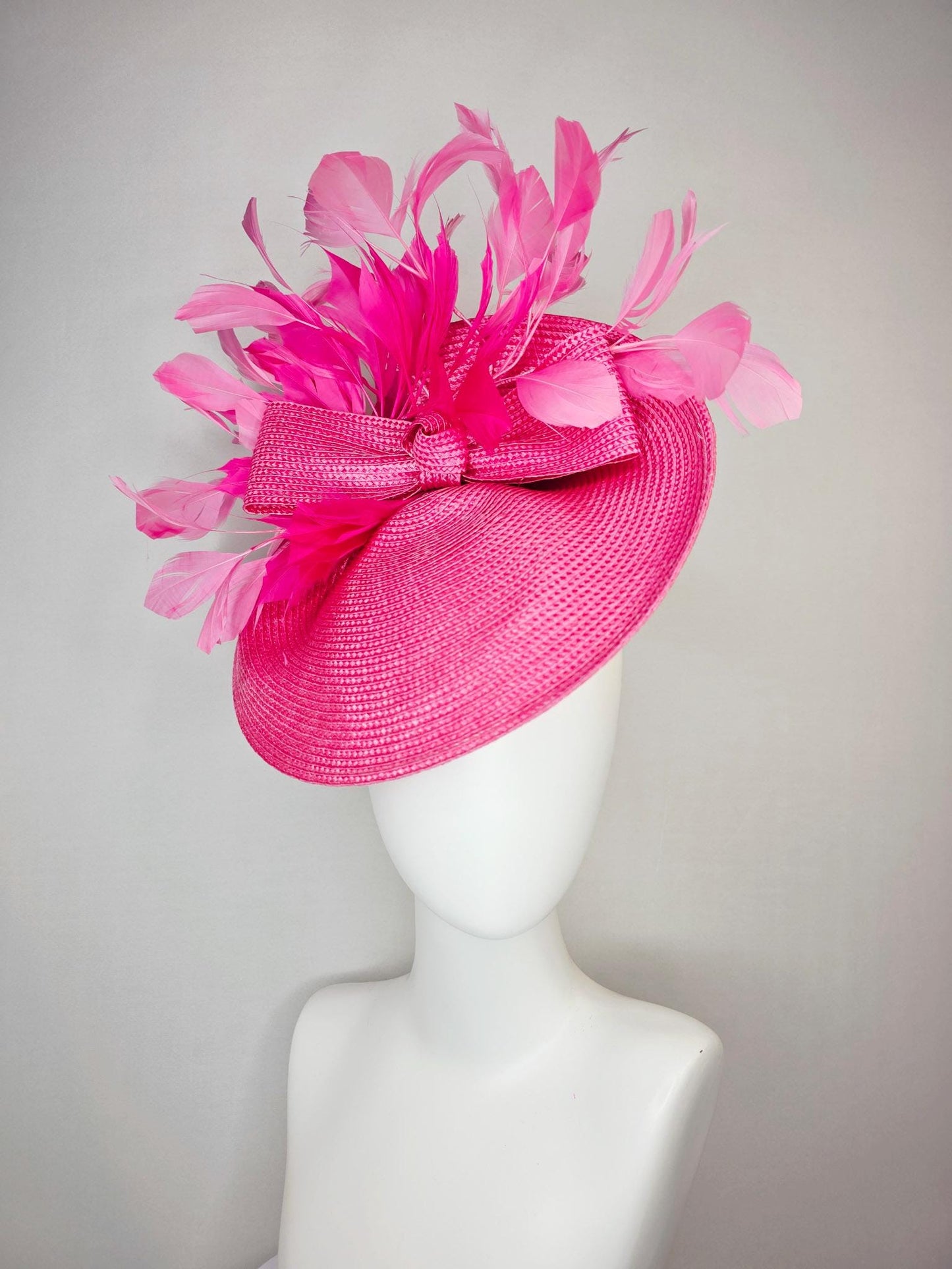 kentucky derby hat fascinator hot pink straw saucer with pink straw bow and fuchsia and blush pink branching feathers