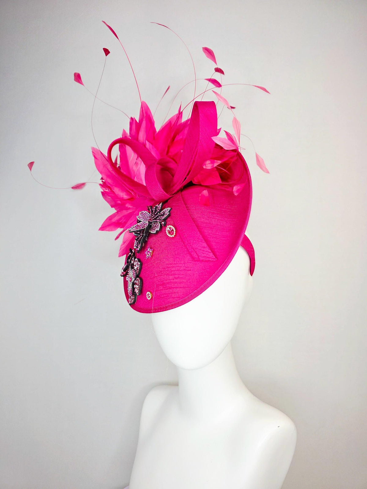 kentucky derby hat fascinator hot pink shantung saucer with shantung bow pink and red crystal rhinestone flowers fuchsia pink feathers