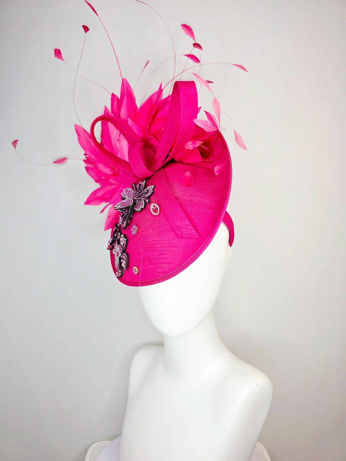 kentucky derby hat fascinator hot pink shantung saucer with shantung bow pink and red crystal rhinestone flowers fuchsia pink feathers